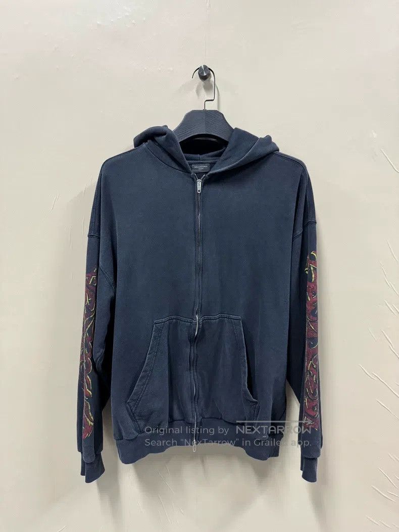 Balenciaga Balenciaga Black Aged Flame Print Zipper Jacket Size US M / EU 48-50 / 2 - 1 Thumbnail