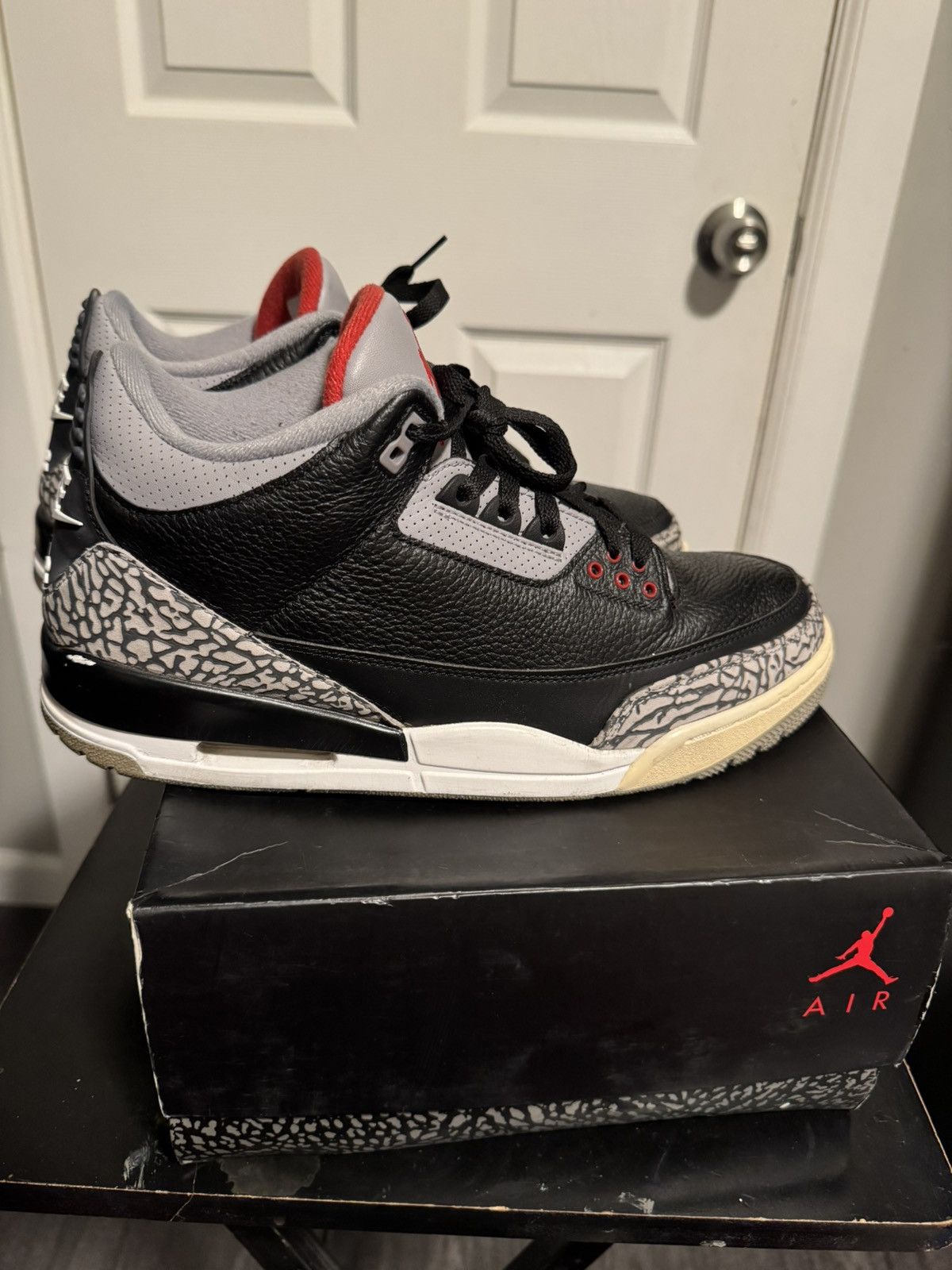 Jordan Brand Air Jordan 3 Cement Size US 11.5 / EU 44-45 - 1 Thumbnail
