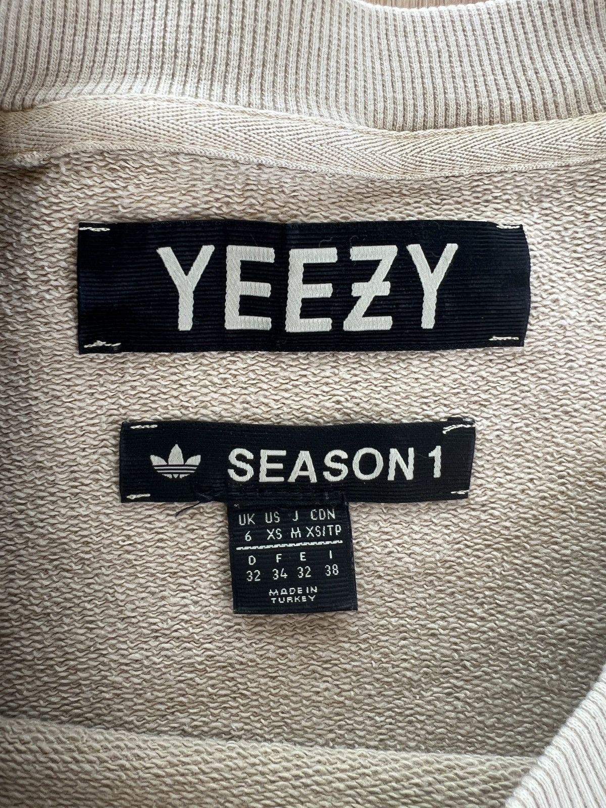 Yeezy Yeezy season 1 crop top Size XS / US 0-2 / IT 36-38 - 4 Thumbnail