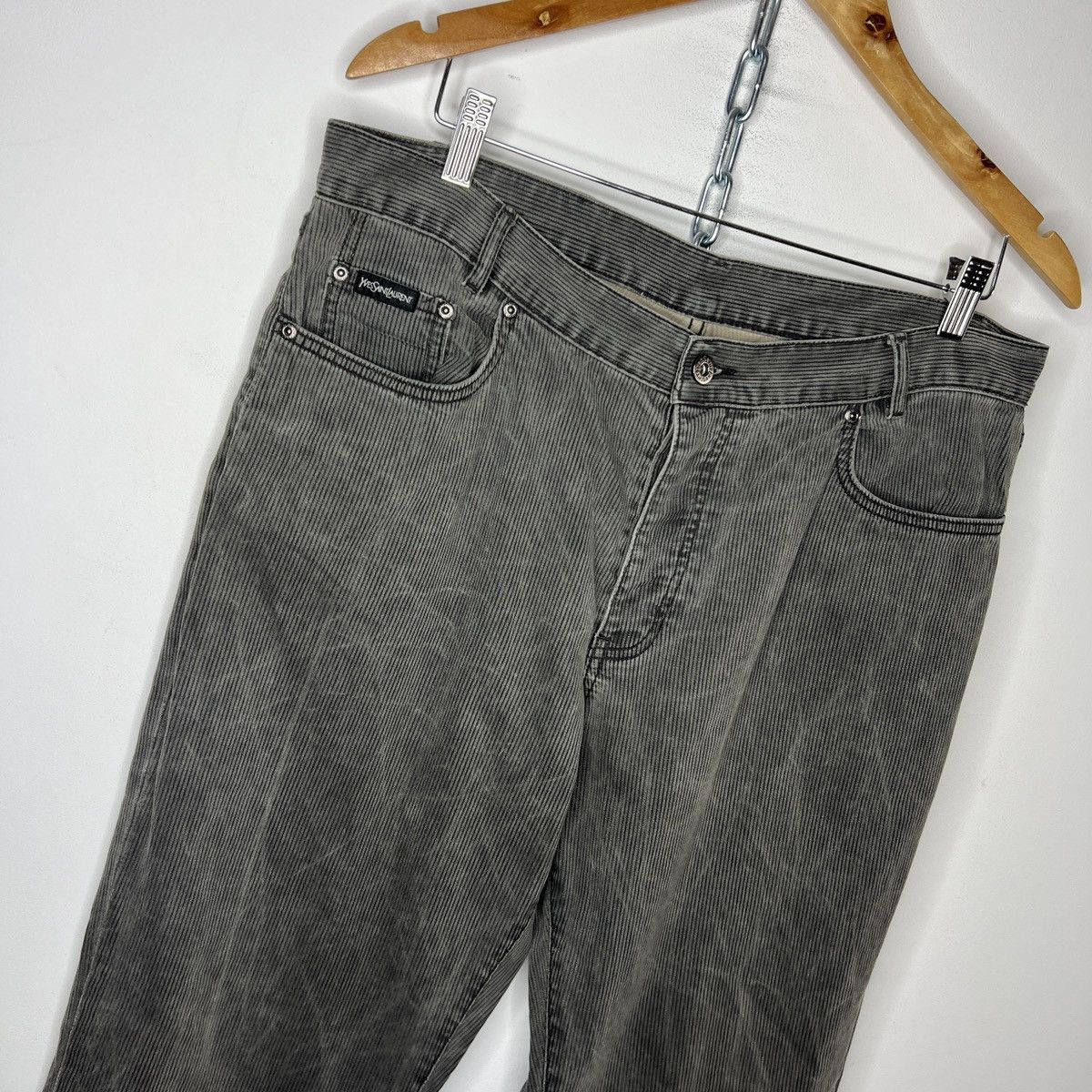 Yves Saint Laurent Yves Saint Laurent pour homme Embroidered Logo Corduroy 90s Size US 36 / EU 52 - 7 Thumbnail