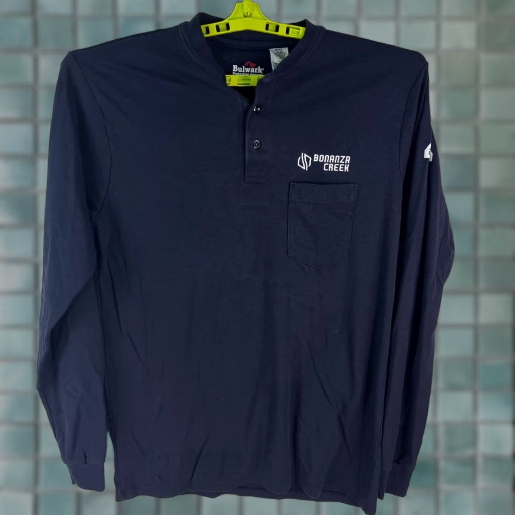 Vintage Bulwark Flame Resistant Graphic Henley Top Men's Long Sleeve Blue Size L Size US L / EU 52-54 / 3 - 1 Thumbnail