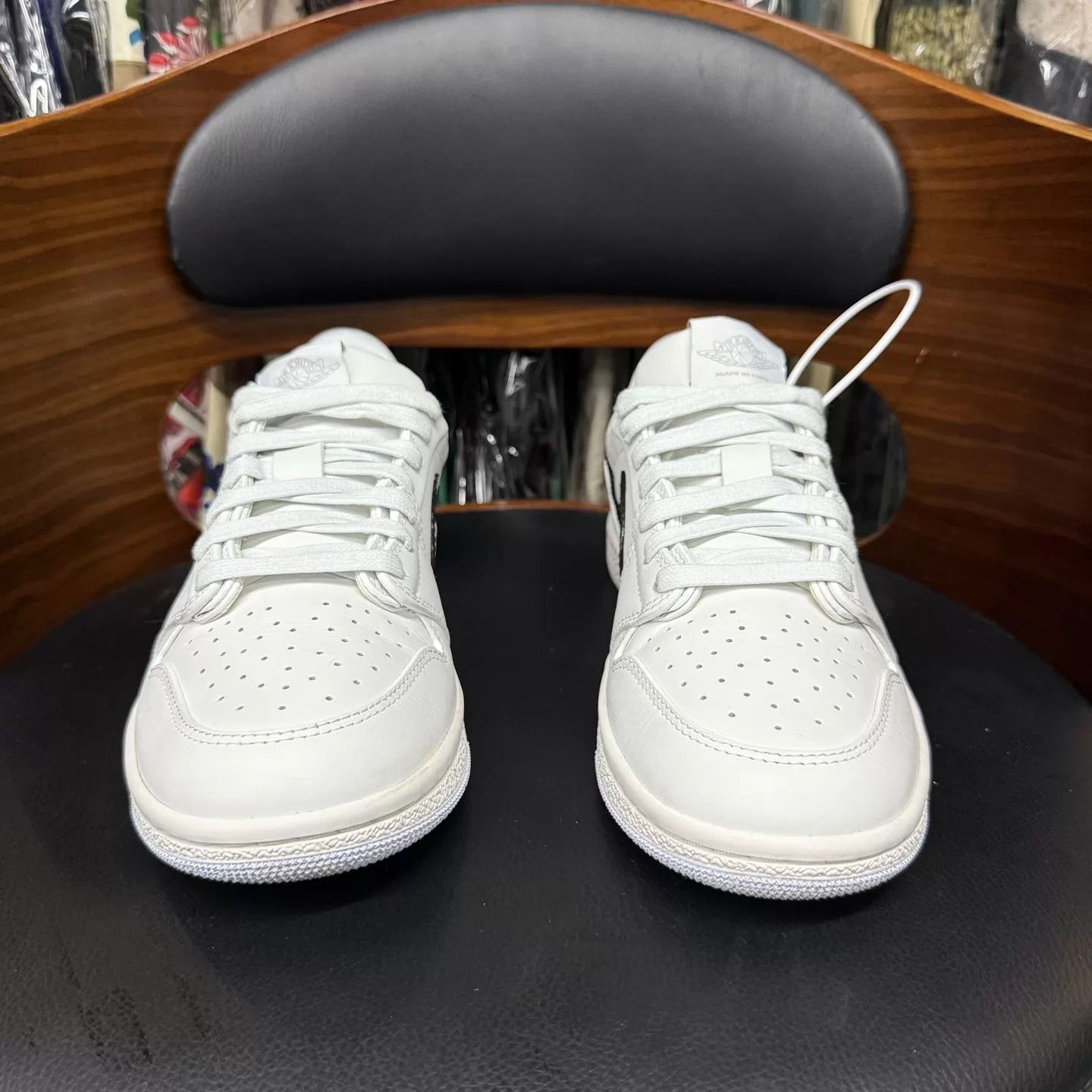 Nike AJ1 Low 85 Wings White/Black 38 Worn 1x Size US 7.5 / IT 37.5 - 2 Thumbnail