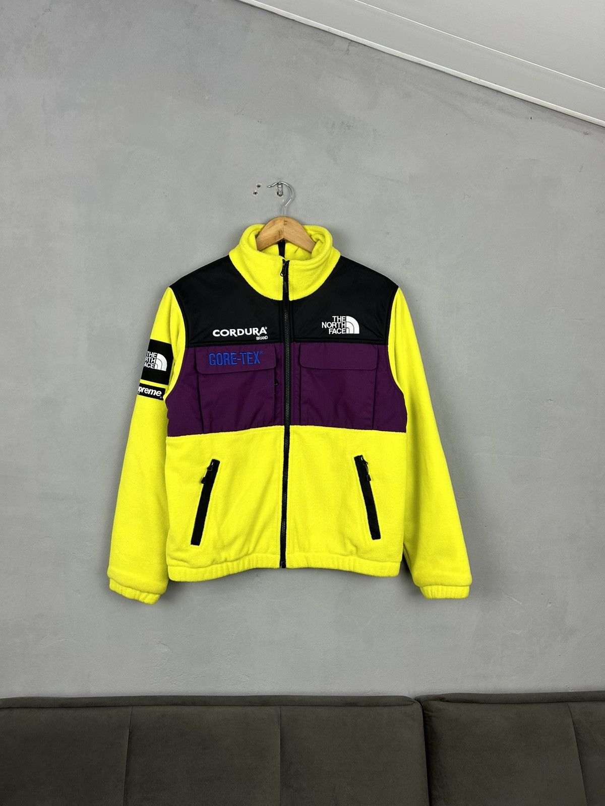 Goretex × Supreme × The North Face Supreme x The North Face x