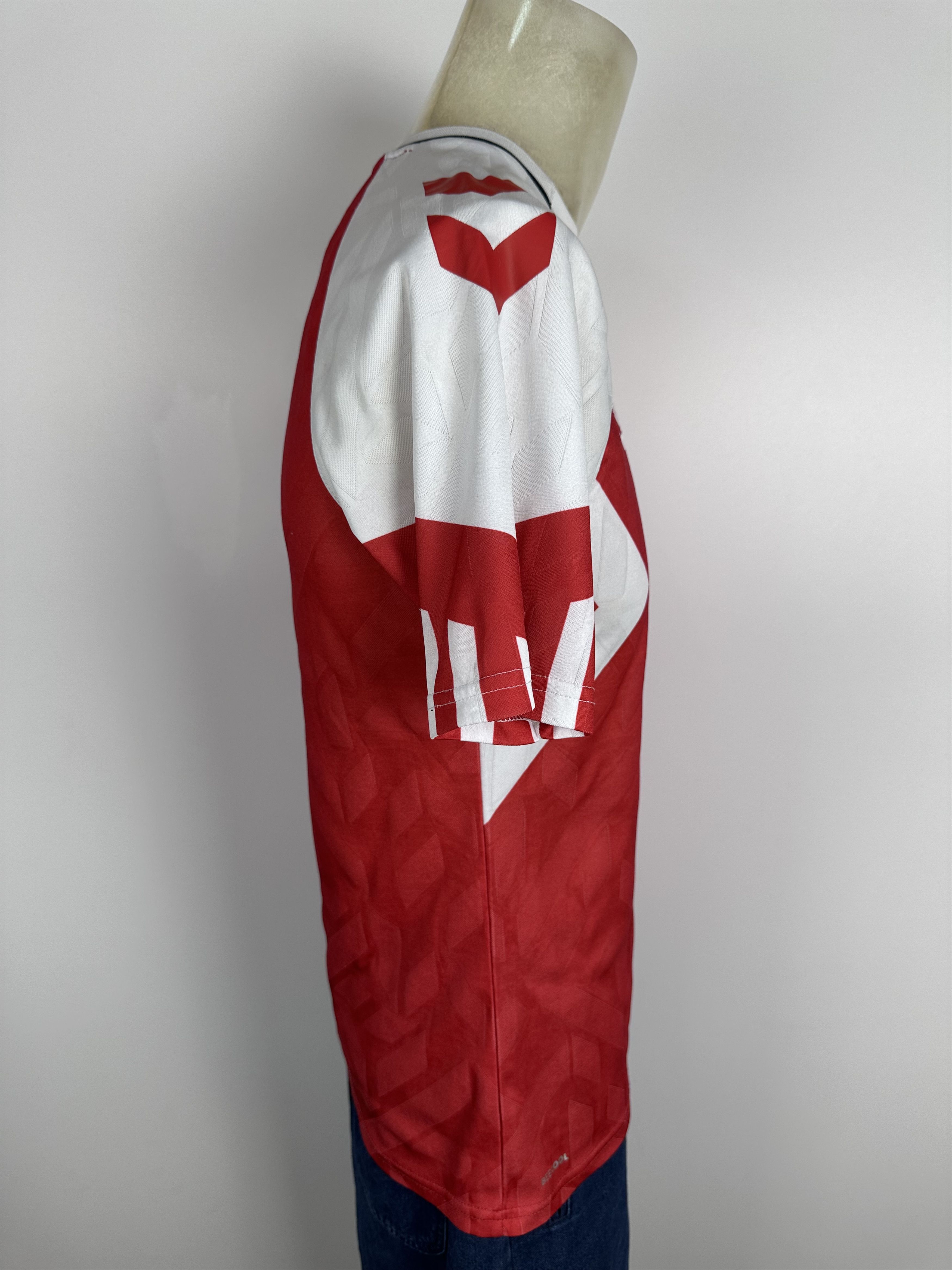 Hummel DENMARK 2023 24 HOME FOOTBALL SHIRT SOCCER JERSEY HUMMEL RED Size US S / EU 44-46 / 1 - 10 Thumbnail