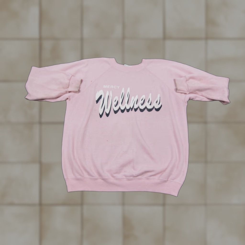 Hanes VINTAGE Hanes Sweatshirt Adult L Pink 80s 90s Mercy Hospital Care Regular Mens Sweatshirt Pullover Crew Neck Fleece All Seasons Built in USA Size US L / EU 52-54 / 3 - 1 Thumbnail