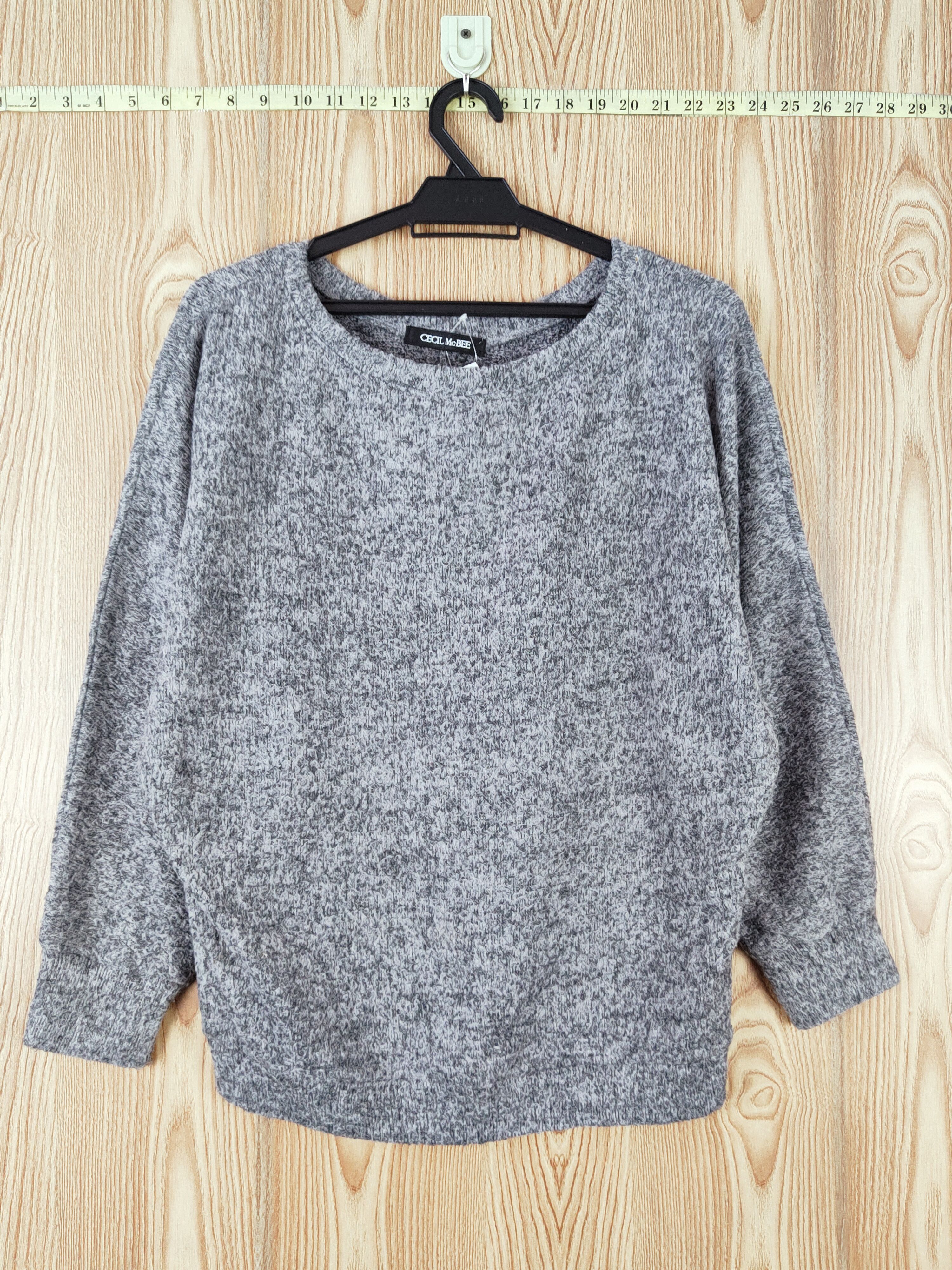 Homespun Knitwear × Japanese Brand × Vintage Cecil McBee Gray Knitwear Sweatshirts #W879 Size M / US 6-8 / IT 42-44 - 1 Thumbnail