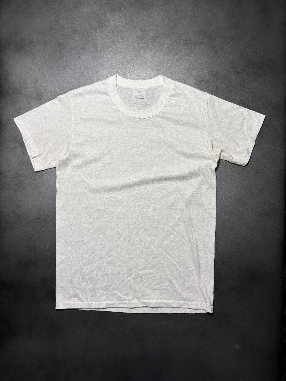Vintage Vintage Mr. Briefs White T-Shirt 1980s Blanks Tee Canada 70s Size US S / EU 44-46 / 1 - 1 Thumbnail