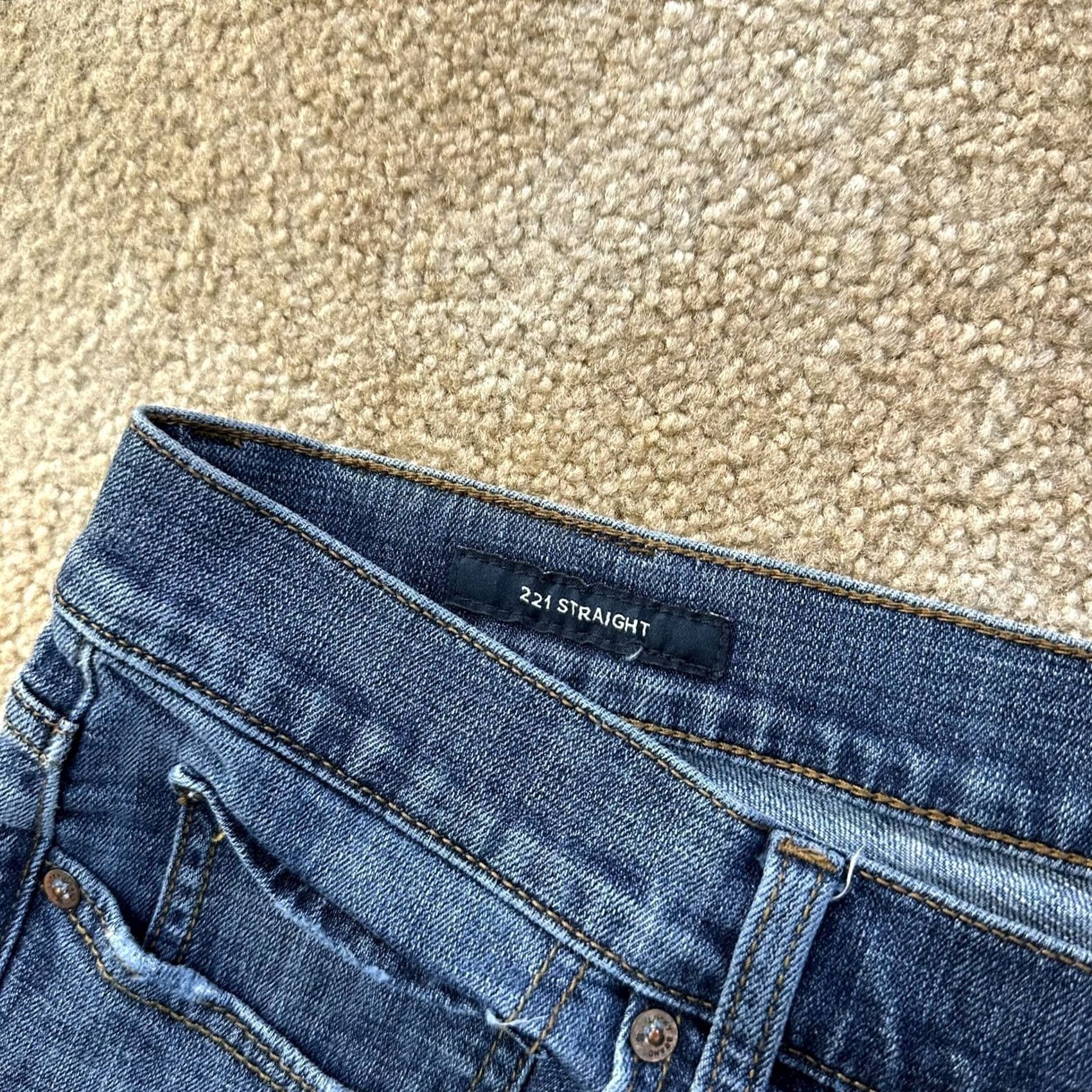 Lucky Brand Lucky Brand 221 Jeans Men's 38x32 Straight Denim Blue 5-Pocket Regular Stretch Size US 38 / EU 54 - 4 Thumbnail