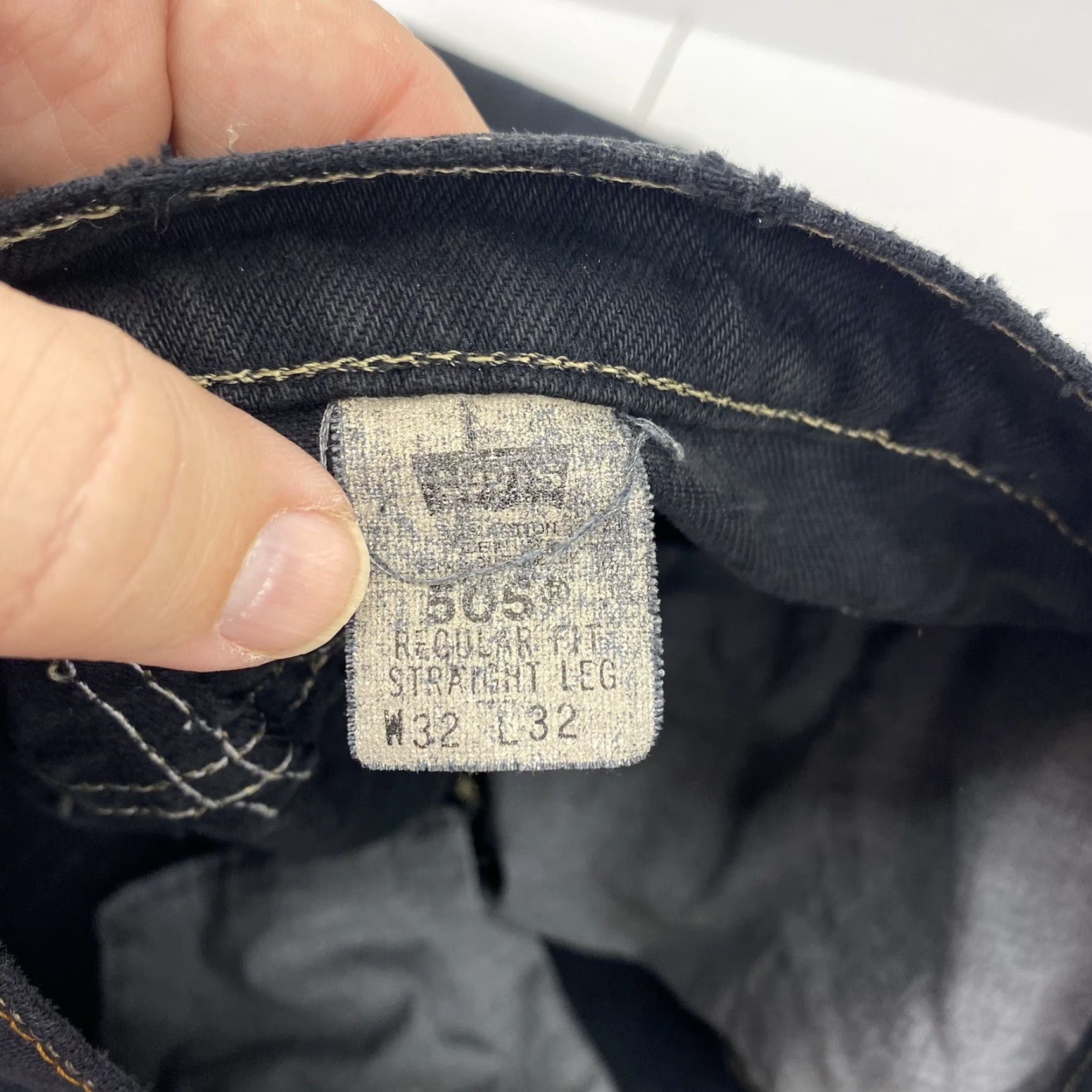 Levi's Vintage Levi’s 505 Black Jeans Regular Straight leg Overdyed 90's Dead stock Mens Jeans 32 Black 32 inseam 32 waist 32 5-Pocket Denim Cotton USA 90s Size US 32 / EU 48 - 4 Thumbnail