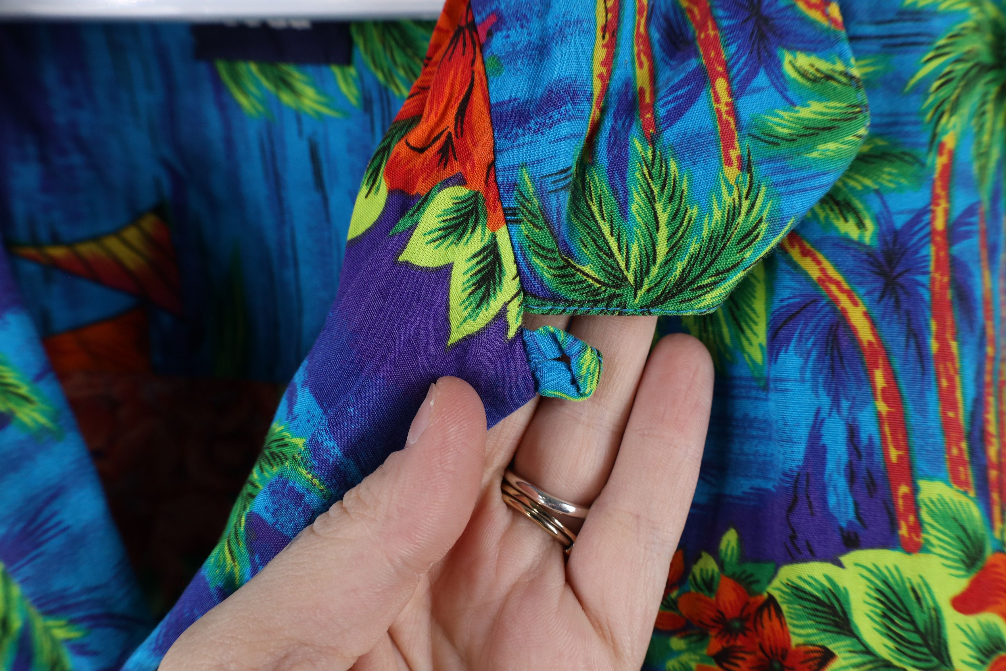 Gap × Vintage Vintage 90s Gap Collar Hawaiian Flower Collared Button Shirt Size US L / EU 52-54 / 3 - 4 Thumbnail