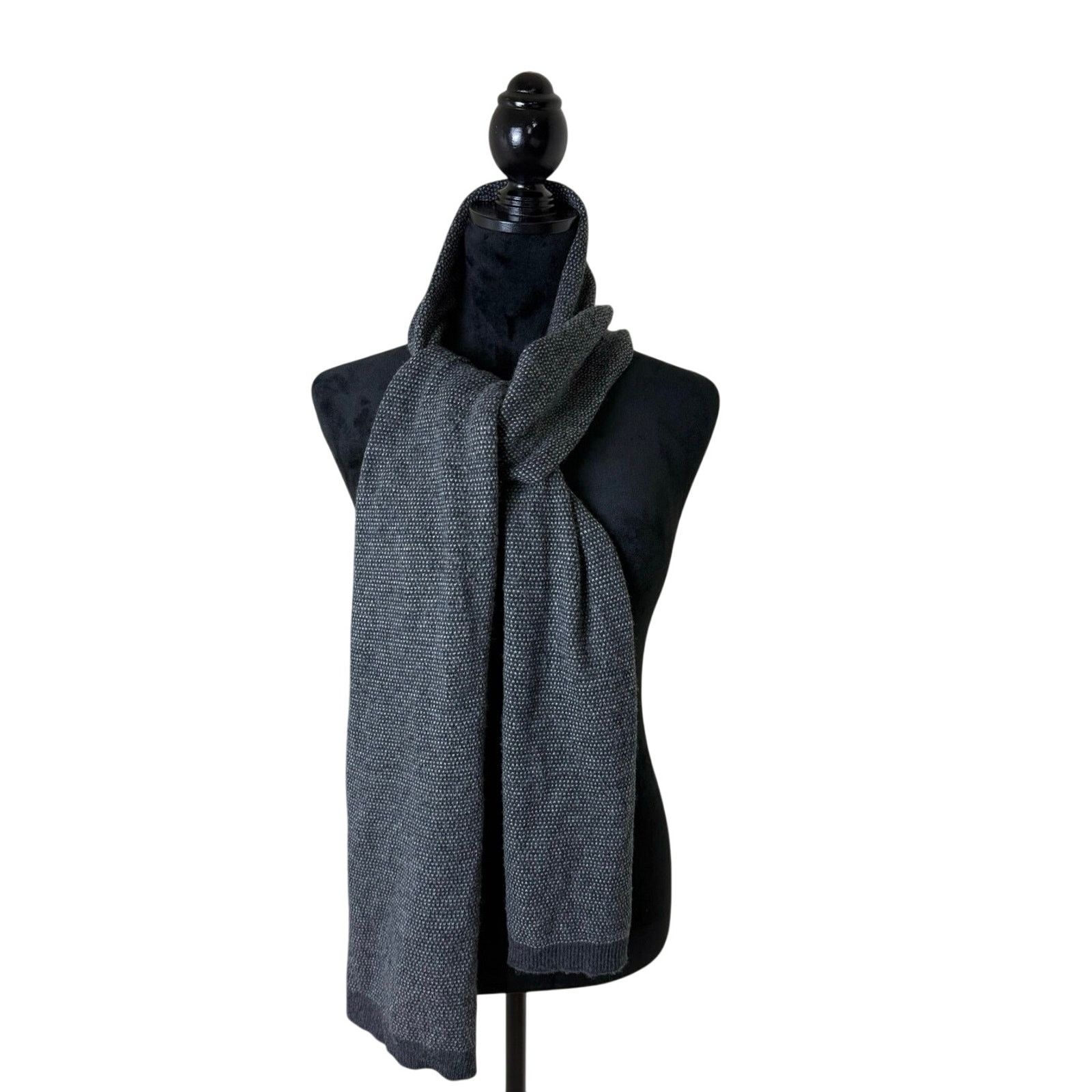 Rails Rails Gray Wool Scarf - One Size - Excellent Condition Size ONE SIZE - 1 Thumbnail