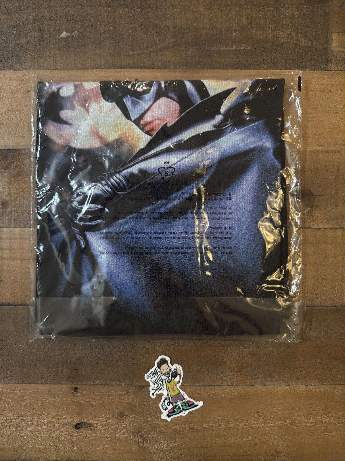 Kith Kith x Batman Forever Hero Vintage Tee Size US XL / EU 56 / 4 - 1 Thumbnail