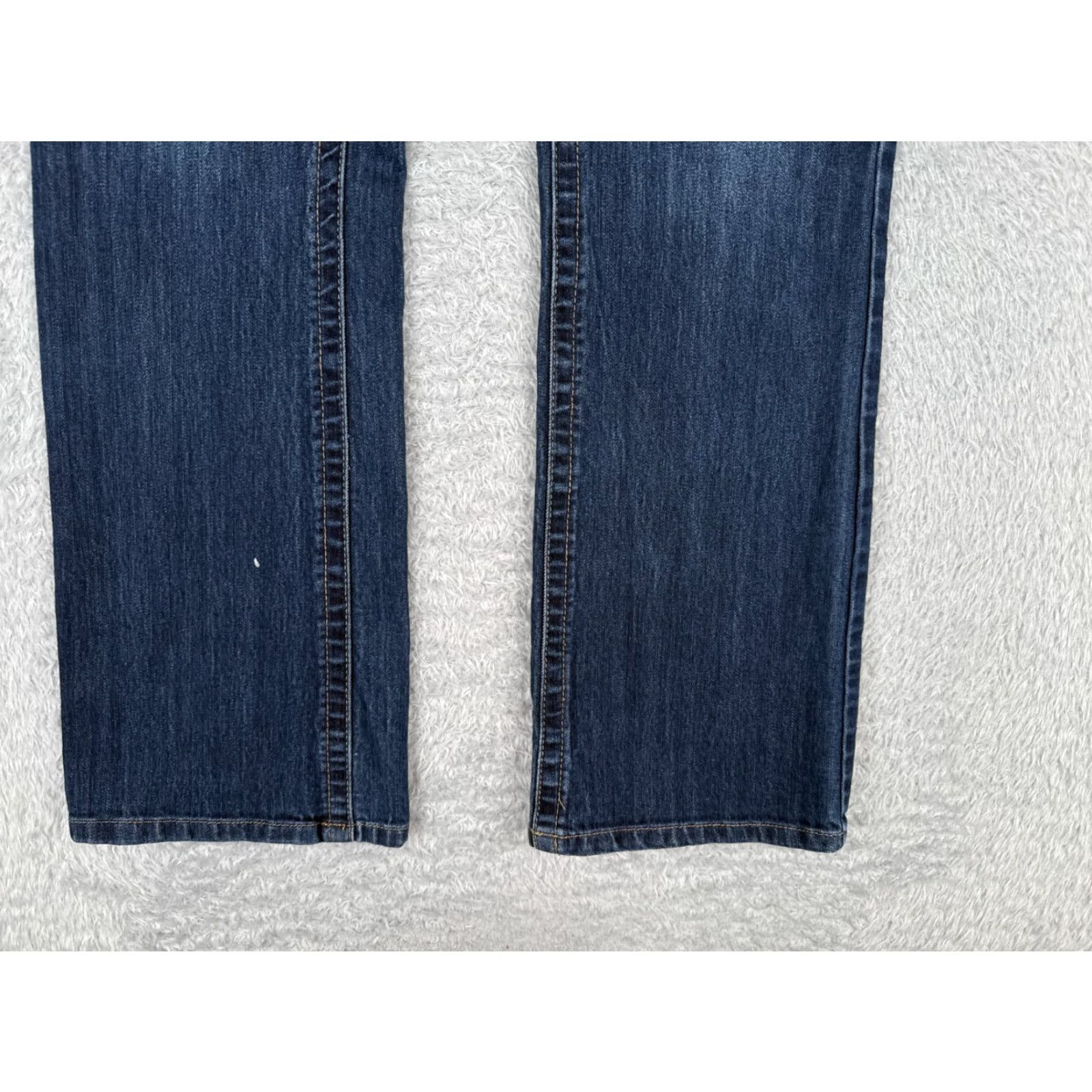 Vintage Maurices Jeans Women 8 Blue Denim Bootcut Low Rise 32x30 Cotton Blend 5-Pocket Zipper Distressed Medium Wash Size 30" / US 8 / IT 44 - 2 Thumbnail