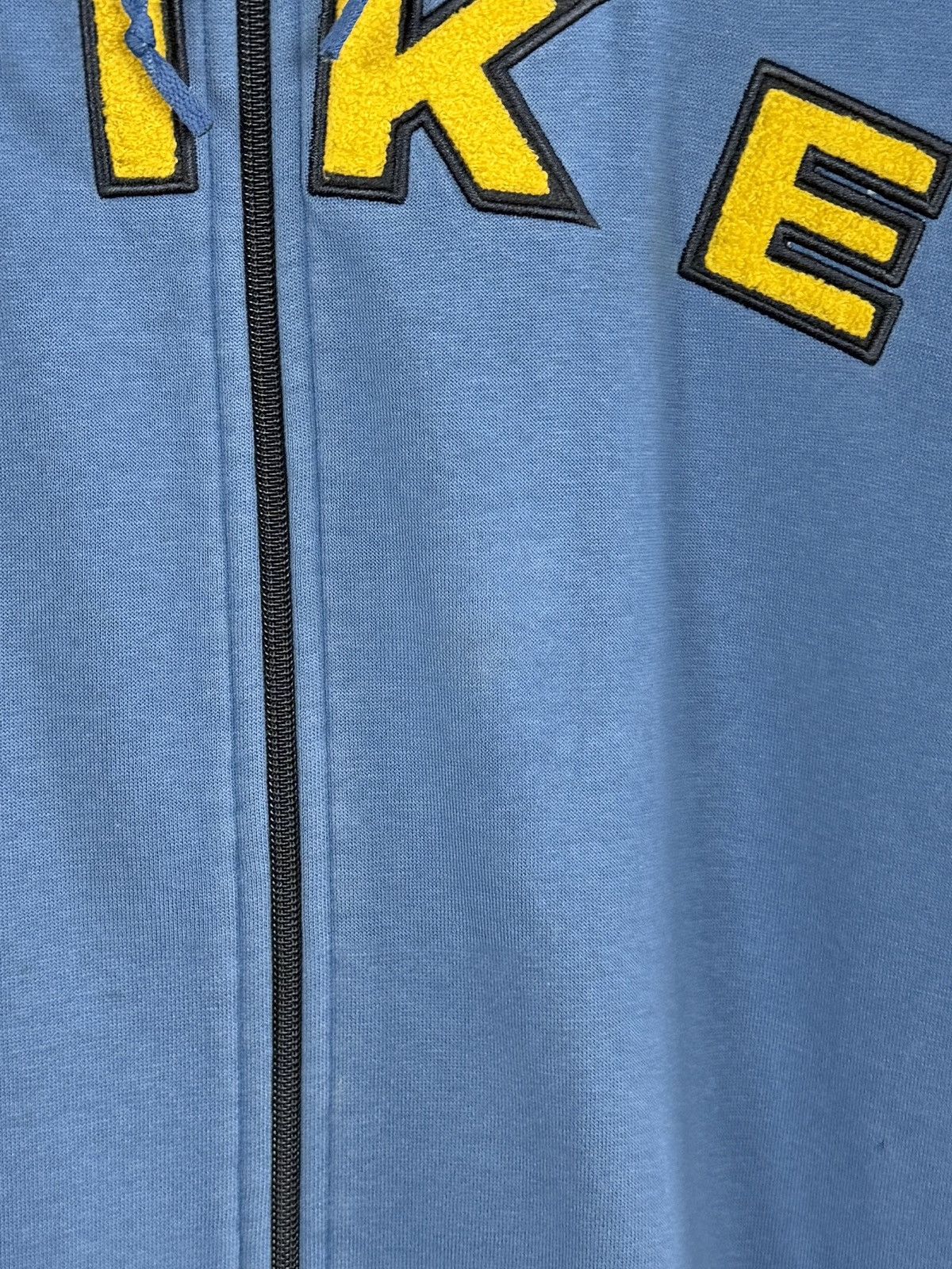 Nike Vintage Nike Full Zip Hoodie Big Embroidered Logo Rare XL Size US XL / EU 56 / 4 - 17 Thumbnail