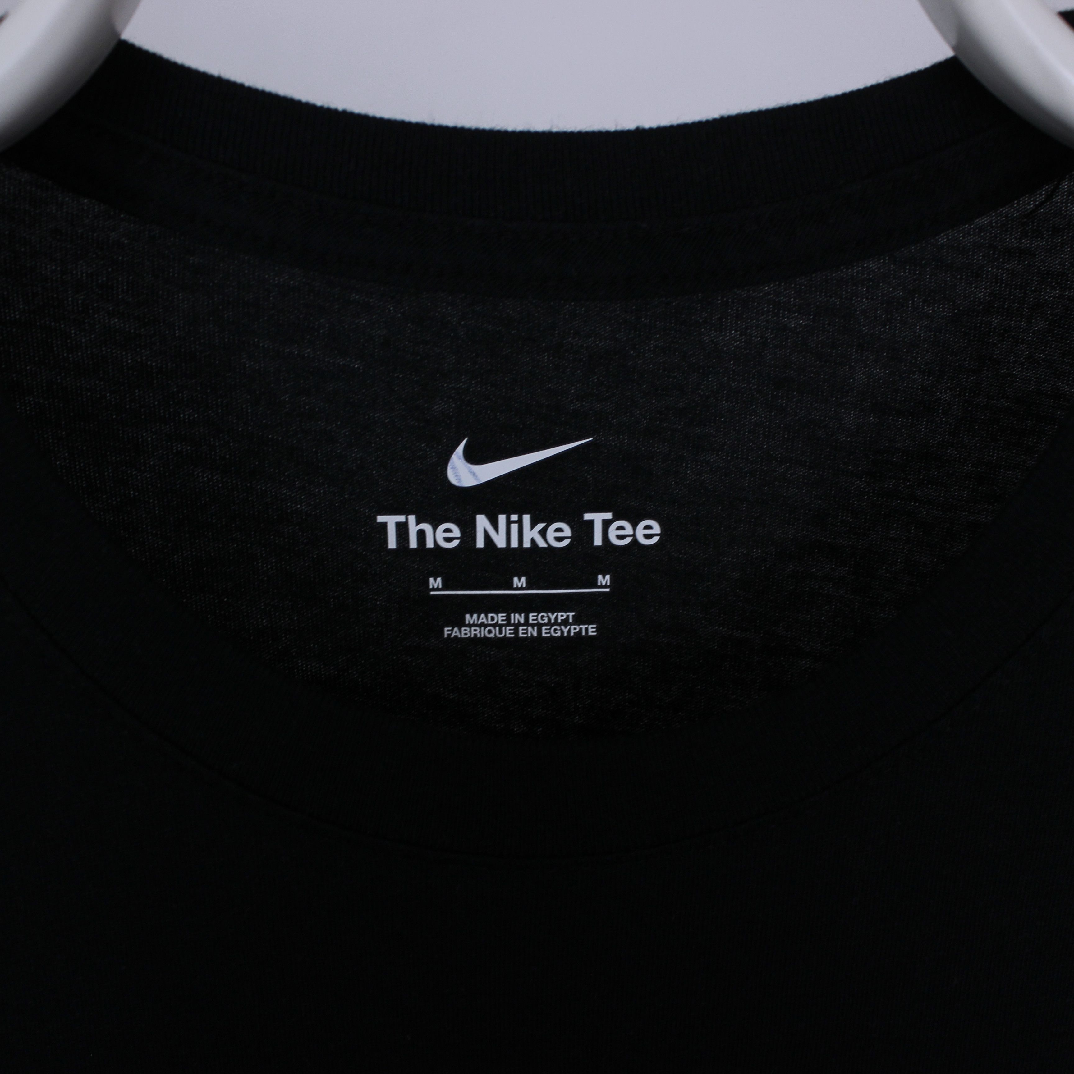 Chelsea Soccer Nike vintage Chelsea logo fussboll jersey M black CZ5595-010 Size US M / EU 48-50 / 2 - 6 Thumbnail