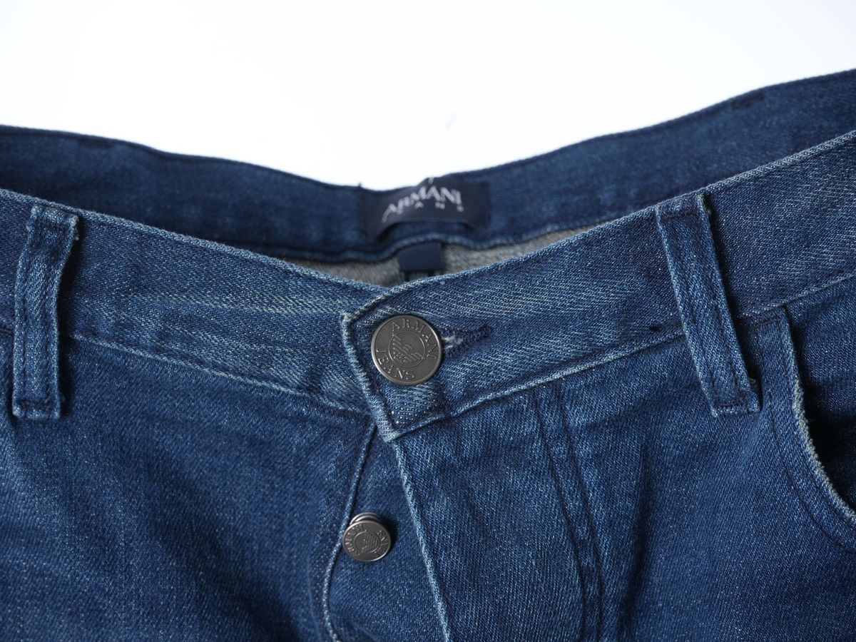 Armani Armani Jeans Metal Logo Blue Denim Pants Size 34 Size US 34 / EU 50 - 6 Thumbnail