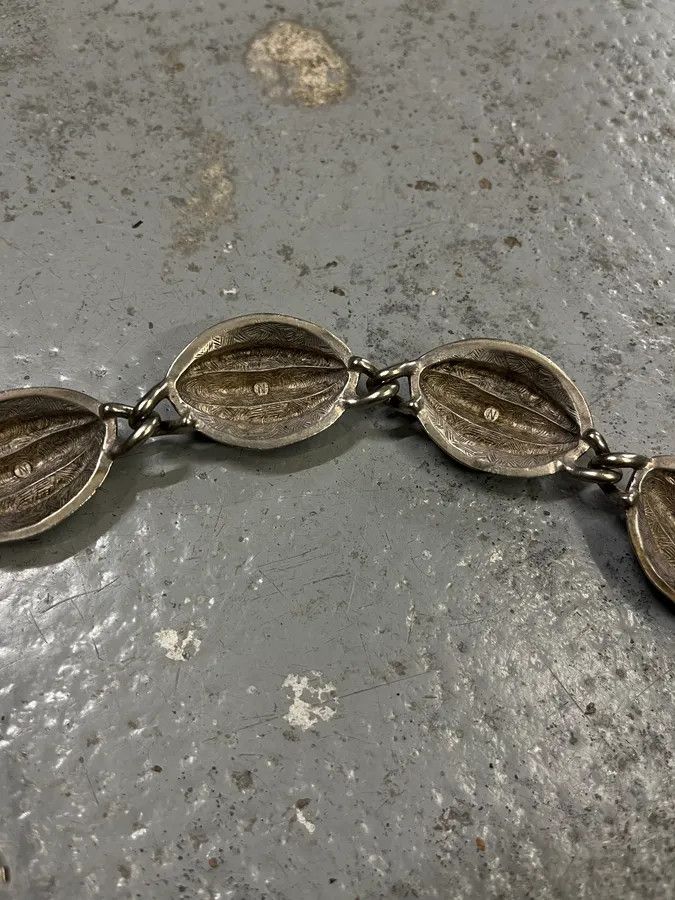 Givenchy Givenchy Vintage Silver Metal Fluted Bead Necklace Size ONE SIZE - 6 Thumbnail