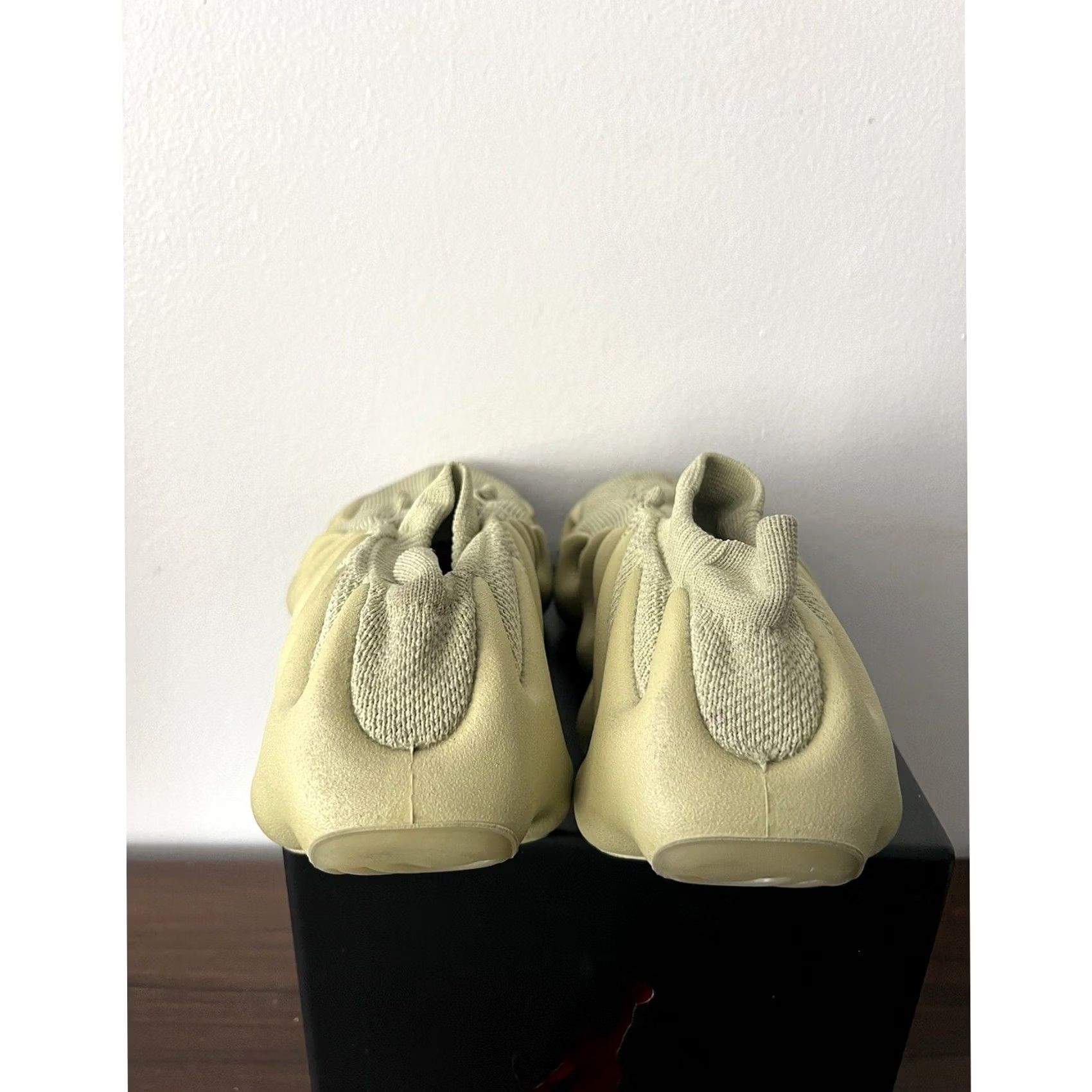 Adidas Adidas Yeezy 450 Resin Sneaker Men 9 US Green Size US 9 / EU 42 - 4 Thumbnail