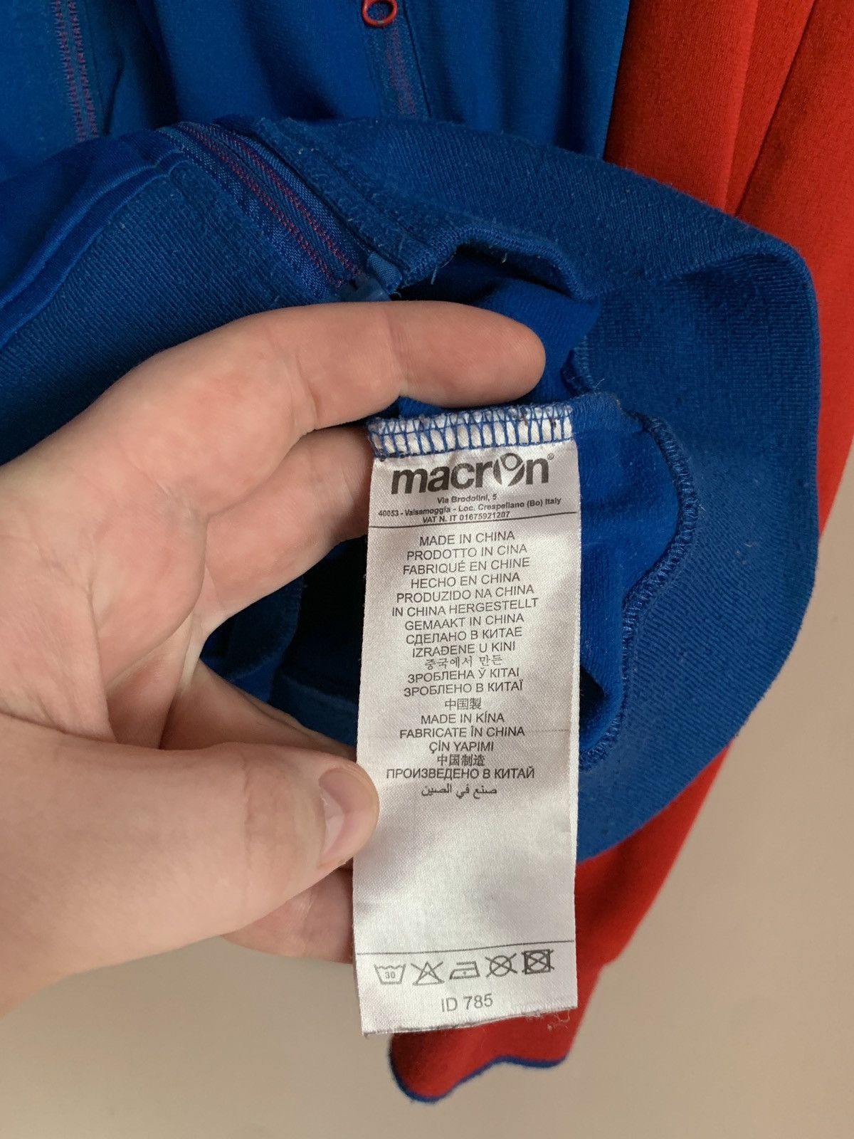 Macron Crystal Palace Zip Full Football Jacket Macron Soccer Sz M Size US M / EU 48-50 / 2 - 11 Thumbnail