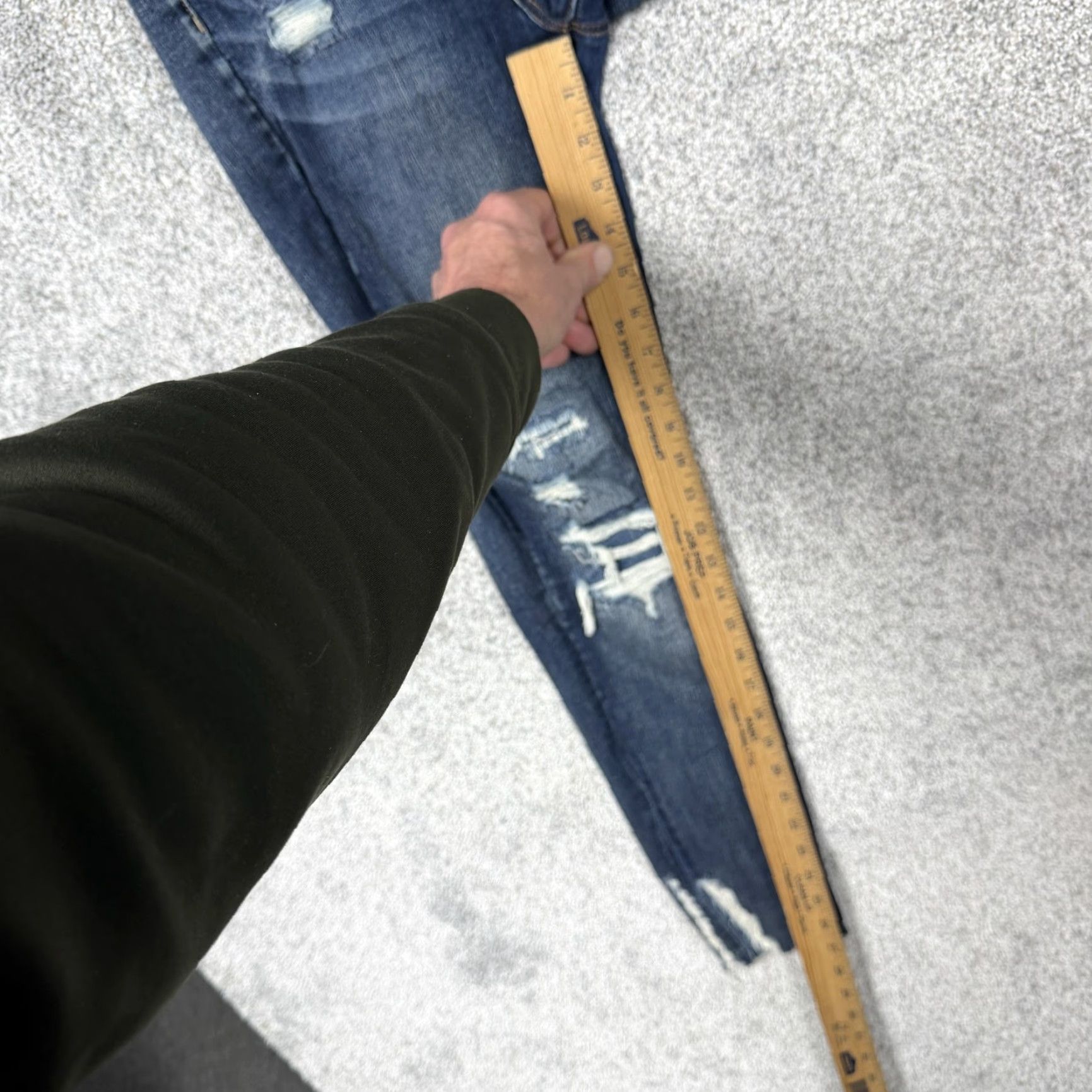 American Eagle Outfitters American Eagle Jeans Womens 8 Blue Mid Rise Distressed Ripped Skinny Denim Size 30" / US 8 / IT 44 - 4 Thumbnail