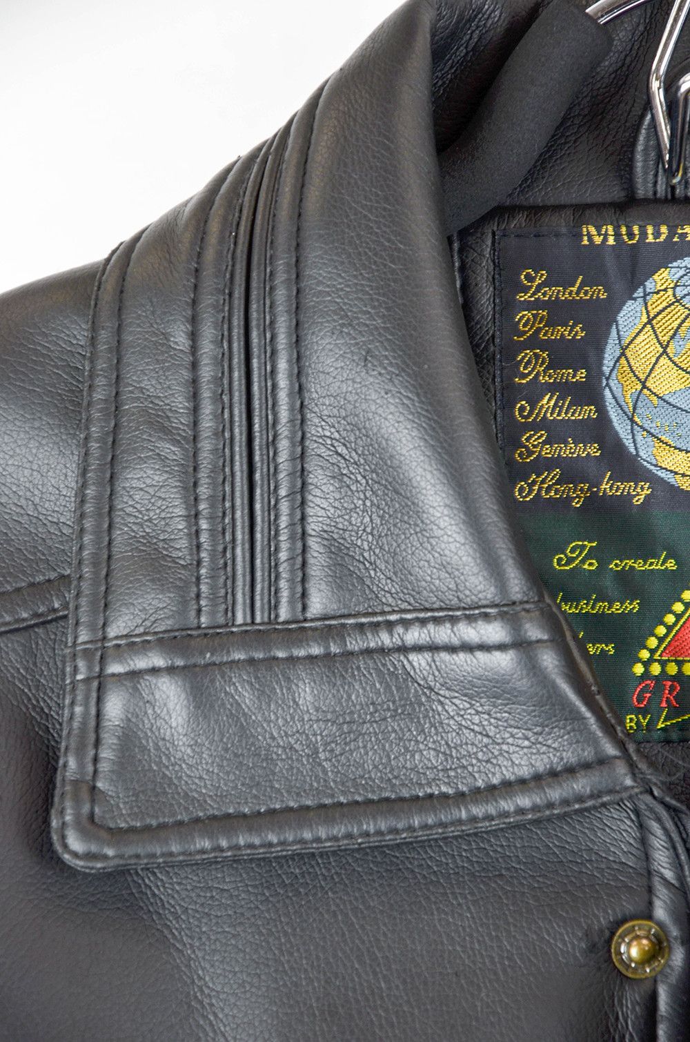 Vintage Vintage Faux Leather Bomber Jacket Oversized Black - 2XL Size US XXL / EU 58 / 5 - 13 Thumbnail