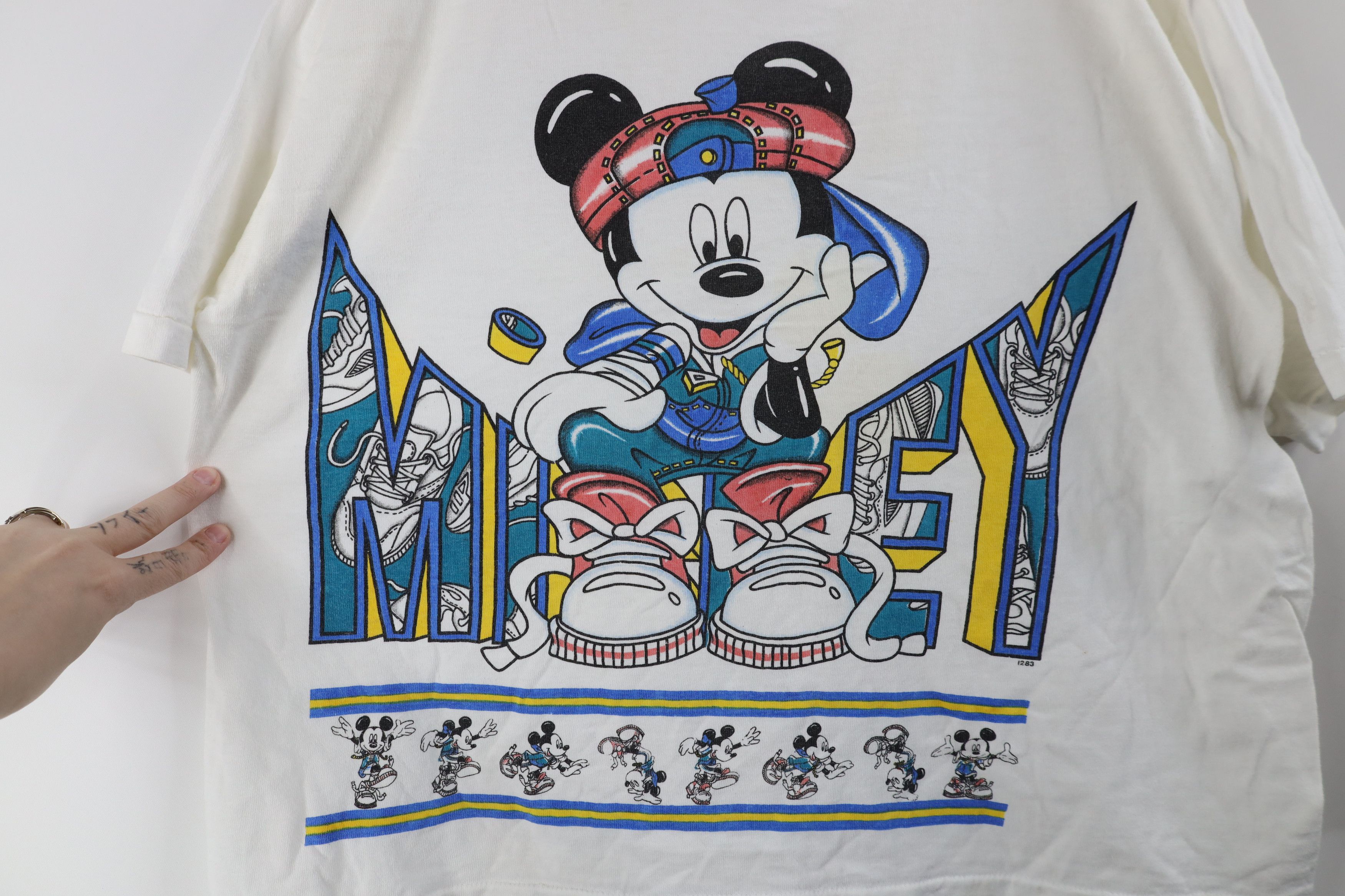 Disney × Vintage Vintage 90s Disney Hip Hop Cropped Mickey Mouse T-Shirt USA Size M / US 6-8 / IT 42-44 - 4 Thumbnail