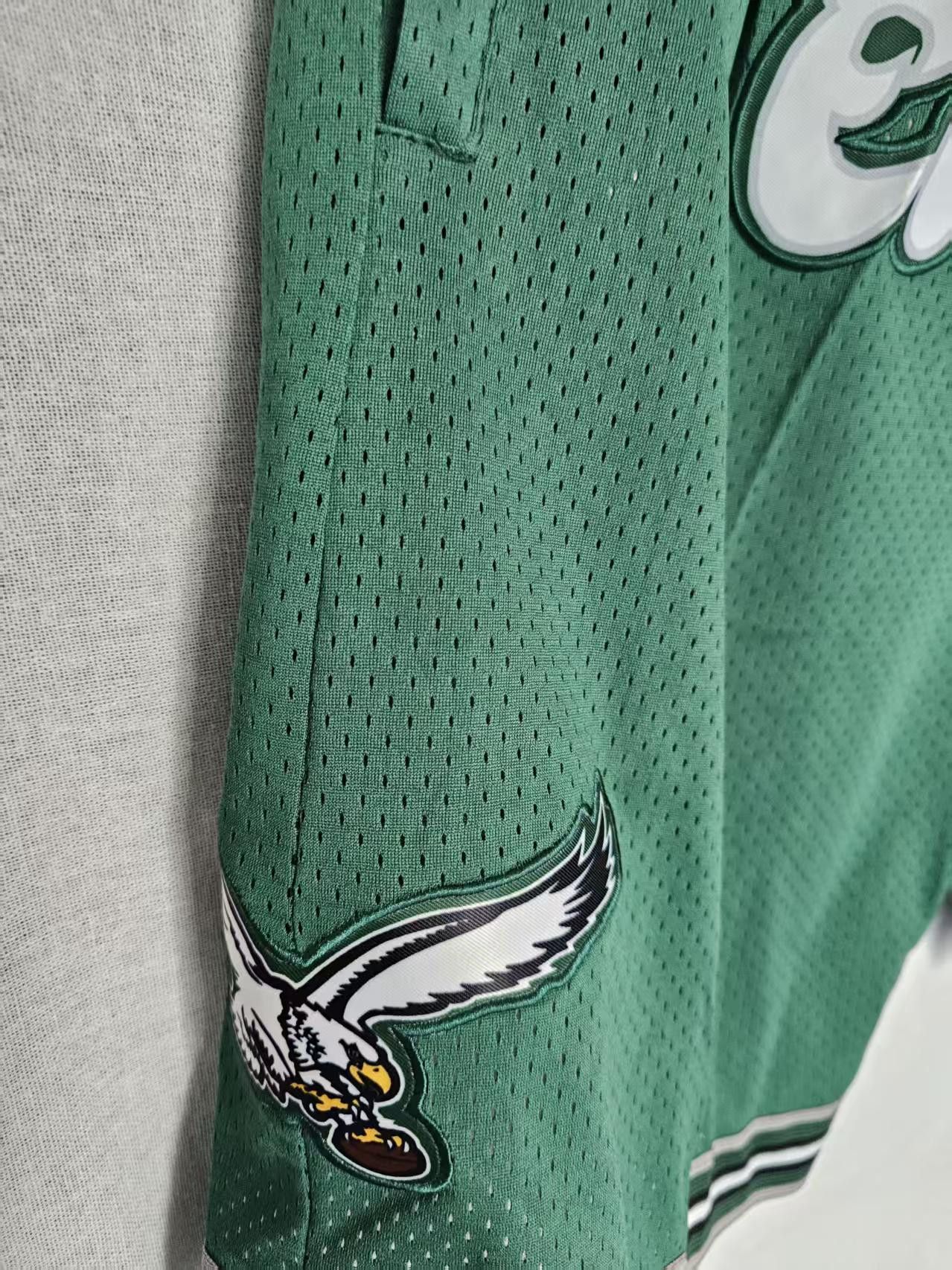 MLB New Philadelphia Eagles Short XL Size US 36 / EU 52 - 2 Thumbnail