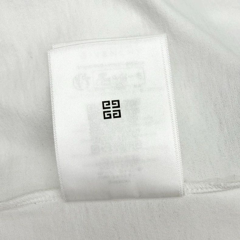Givenchy Givenchy Snake year limited edition T-shirt! Size US M / EU 48-50 / 2 - 6 Thumbnail