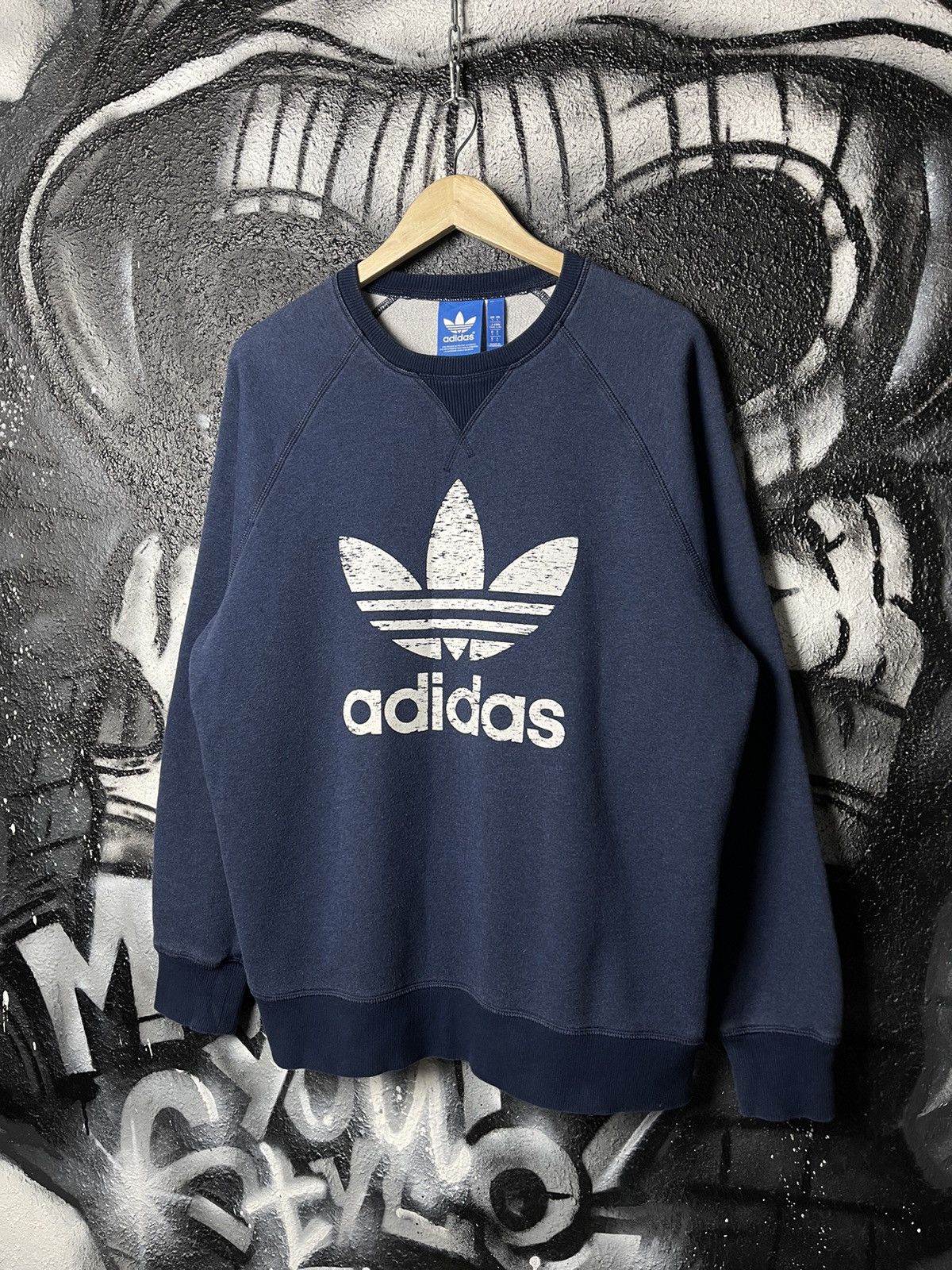 Adidas Adidas Originals Y2K Front Big Logo Sweatshirt Men’s Size L Size US L / EU 52-54 / 3 - 1 Thumbnail