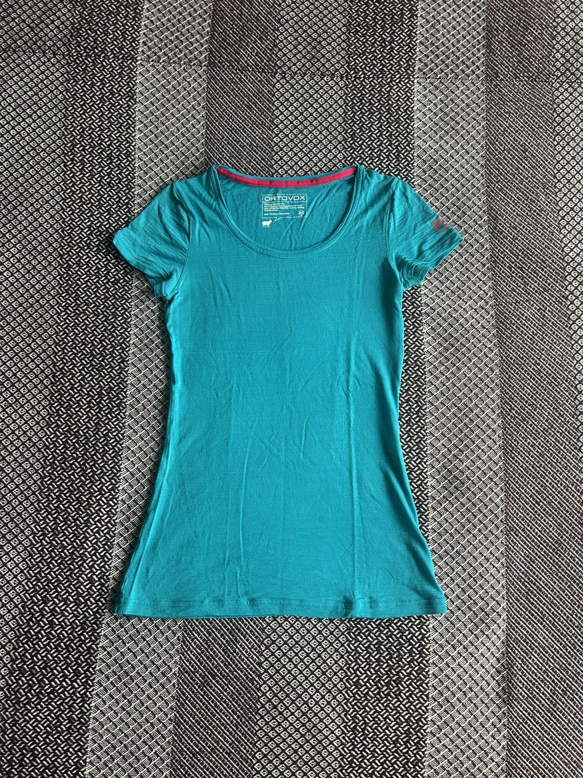 ORTOVOX Outdoor Style Ortovox Wool Tee Women T-shirt Size XS Rare Size XS / US 0-2 / IT 36-38 - 1 Thumbnail