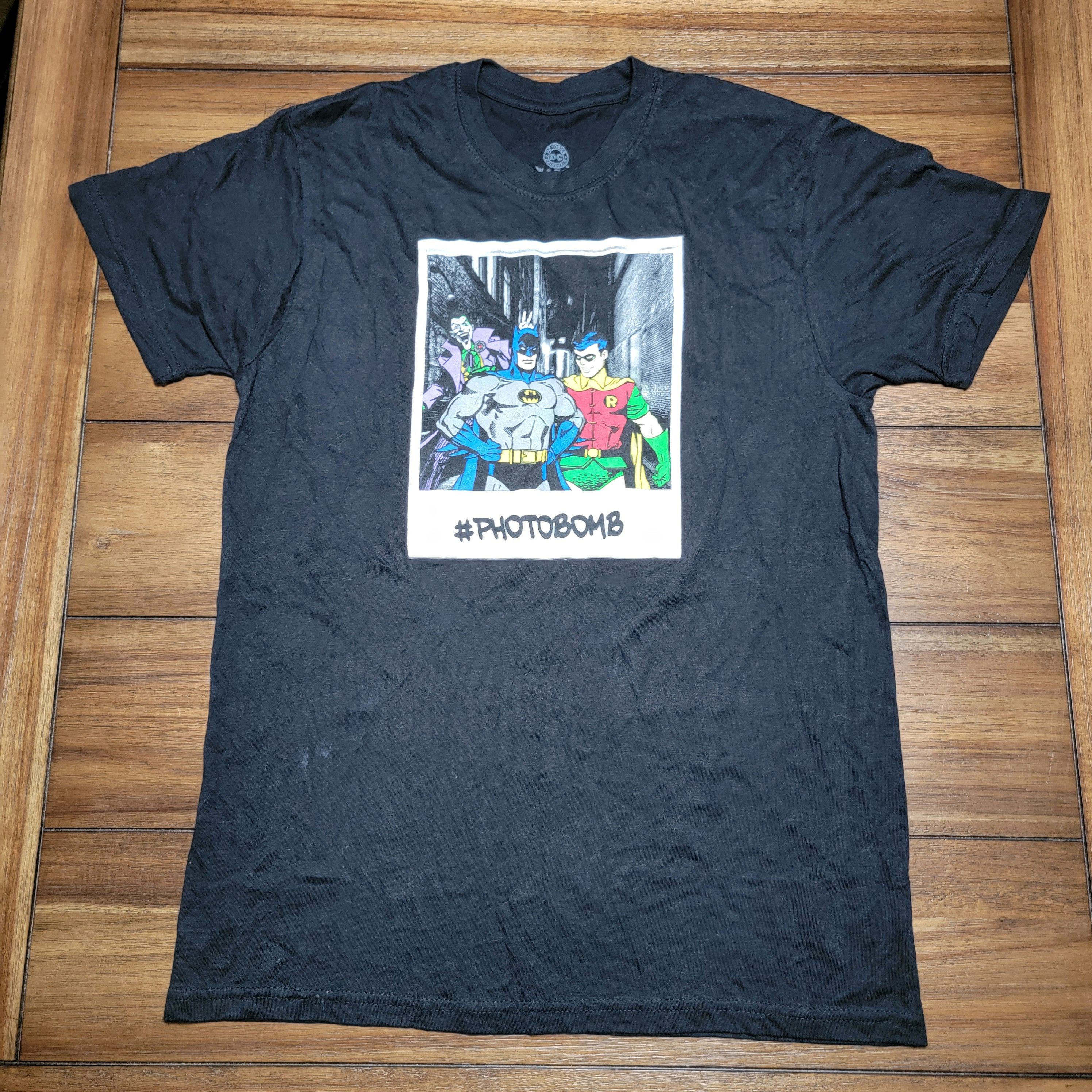 DC Comics DC Comics SS Unisex Tee Batman & Robin "#PhotoBomb" -Small Size US S / EU 44-46 / 1 - 1 Thumbnail