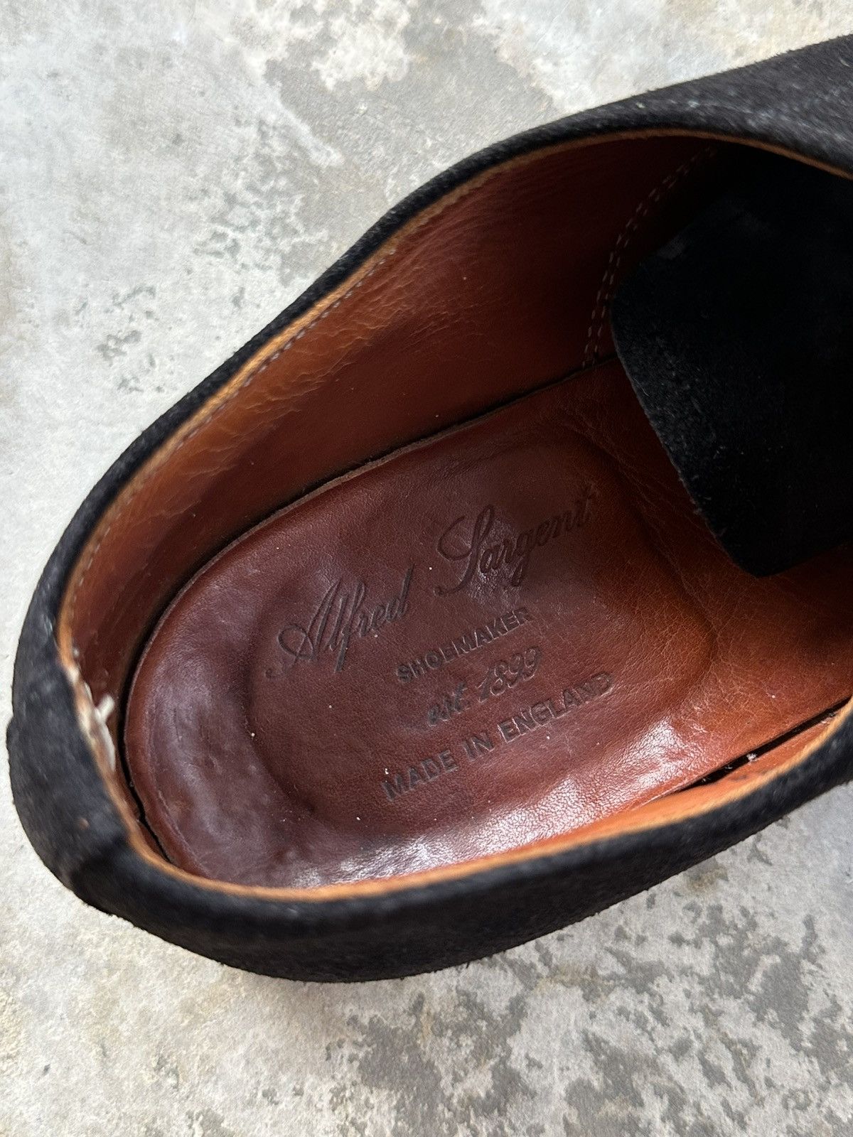 Alfred Sargent Alfred Sargent Limited Edition Suede Cap-Toe Oxford Shoes Size US 5 / EU 37 - 11 Thumbnail