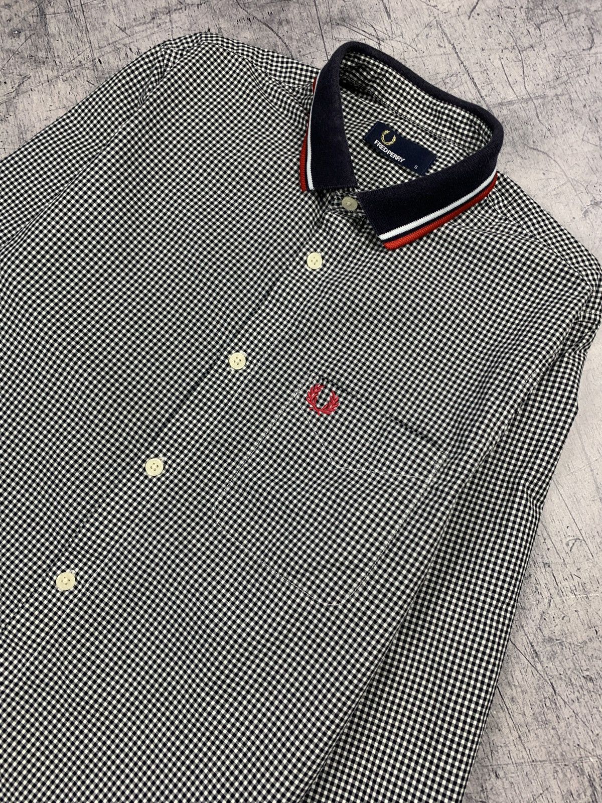 Fred Perry Designer Fred Perry Luxury Shirt checkered casual Size US S / EU 44-46 / 1 - 4 Thumbnail