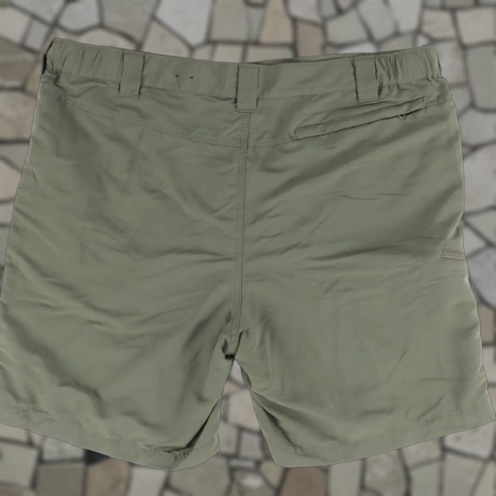 Under Armour Under Armour Stretch Polyester Woven Golf Shorts Brown Plaid Men's 32 Size US 32 / EU 48 - 1 Thumbnail