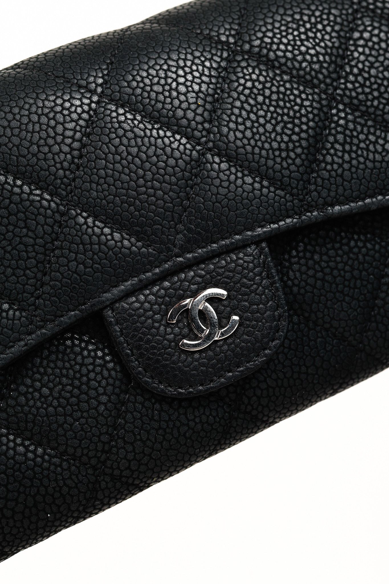 Chanel Chanel 13S Caviar Classic Quilted Flap Portefeuille Wallet Size ONE SIZE - 7 Thumbnail