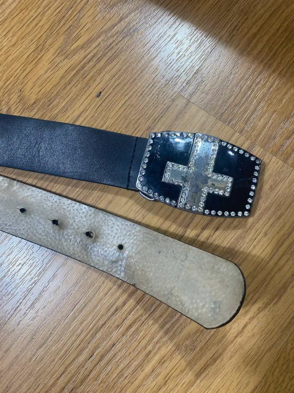 Vintage Pyramid Studded Belt (black) Size ONE SIZE - 6 Thumbnail