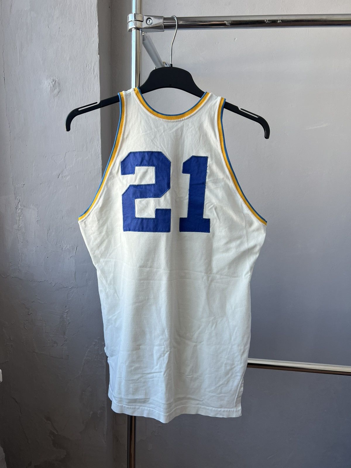 Vintage RARE! 70’S NCAA UCSD SAN DIEGO #21 SPARTAN BASKETBALLJERSEY Size US S / EU 44-46 / 1 - 11 Thumbnail