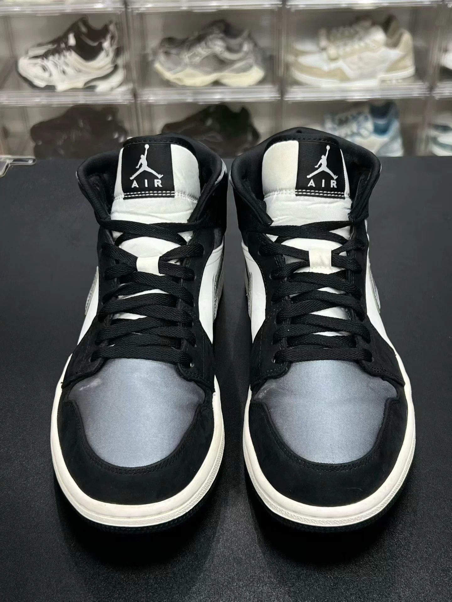 Jordan Brand AJ1 Mid "Satin Earl Grey" Black White 43 - Excellent Cond. Size US 10 / EU 43 - 2 Thumbnail