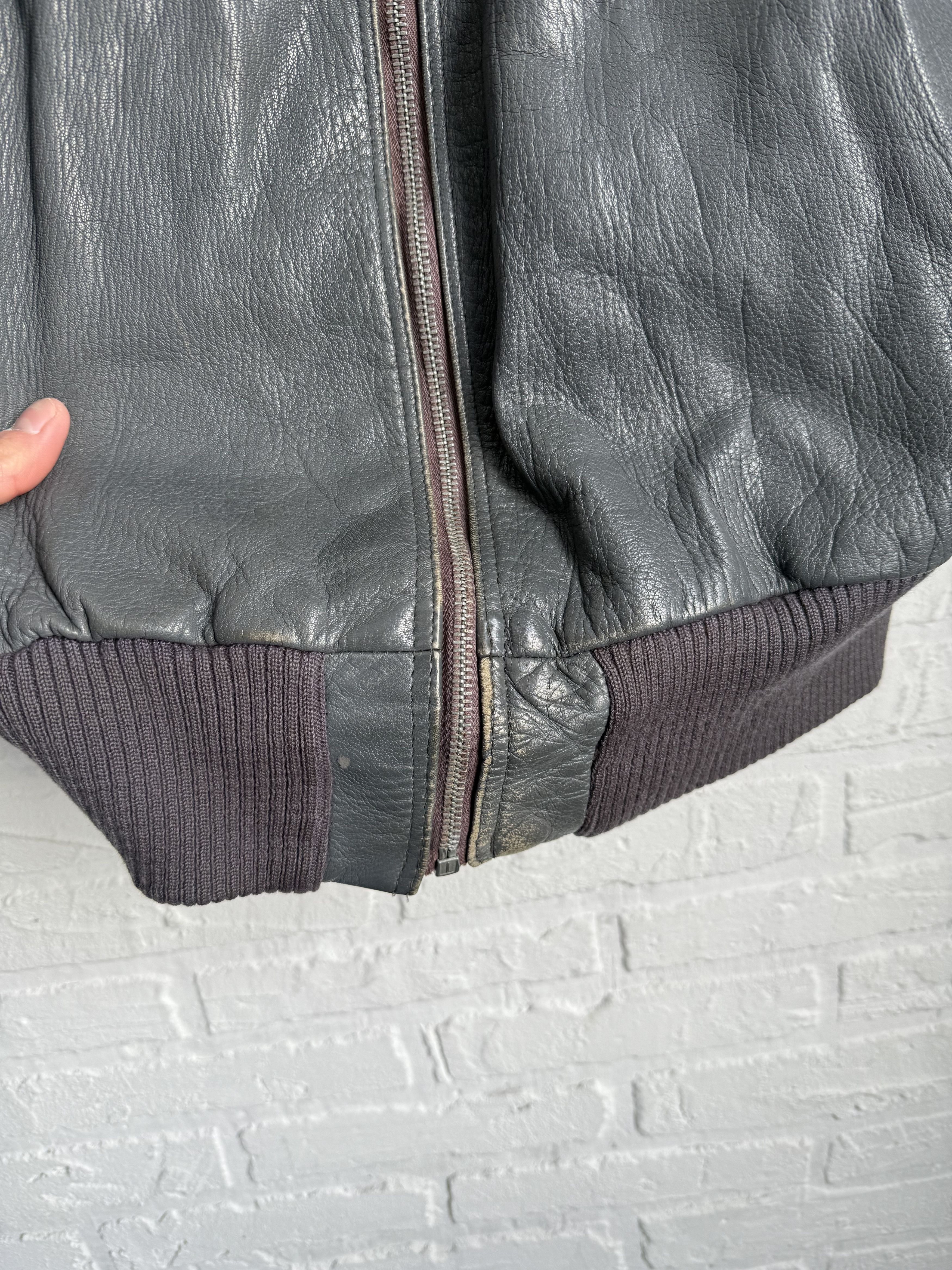 Vintage Vintage 1960s West Germany Luftwaffe Leather Flight Jacket Size US L / EU 52-54 / 3 - 11 Thumbnail