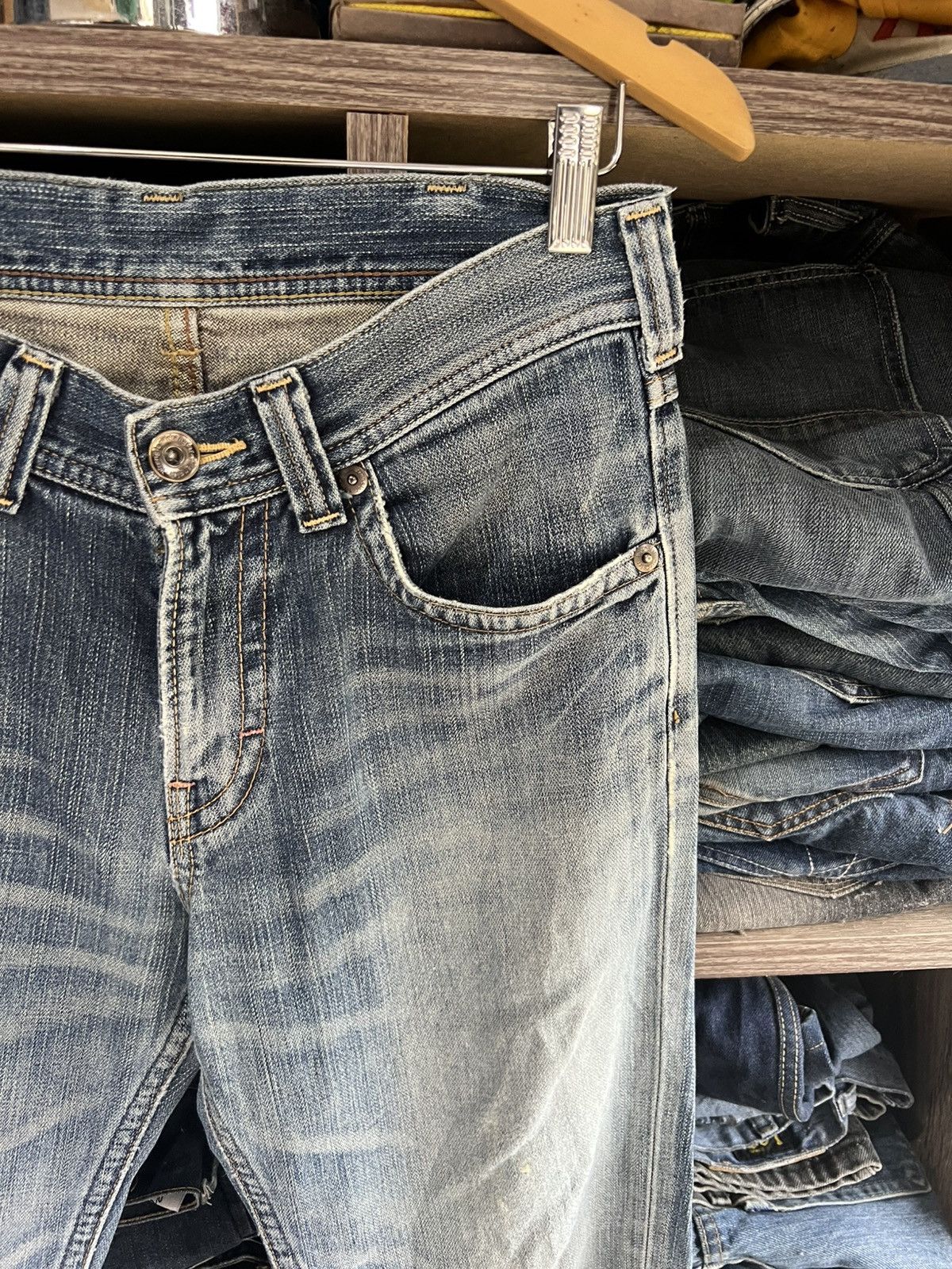 Wrangler 🔥Vintage Wrangler Distressed Denim Size US 30 / EU 46 - 8 Thumbnail
