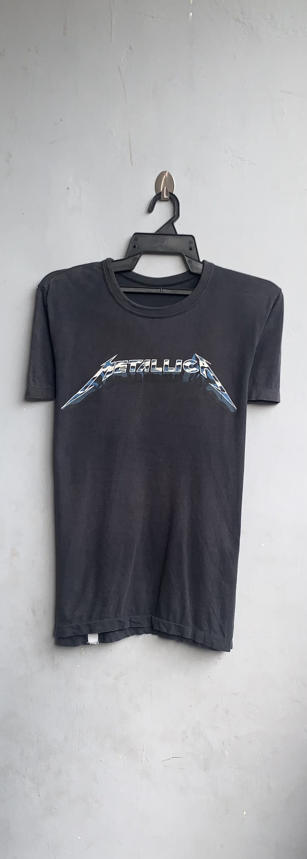 Metallica Metallica Japan Tour 80's Vintage Band T-Shirt Size US M / EU 48-50 / 2 - 1 Thumbnail