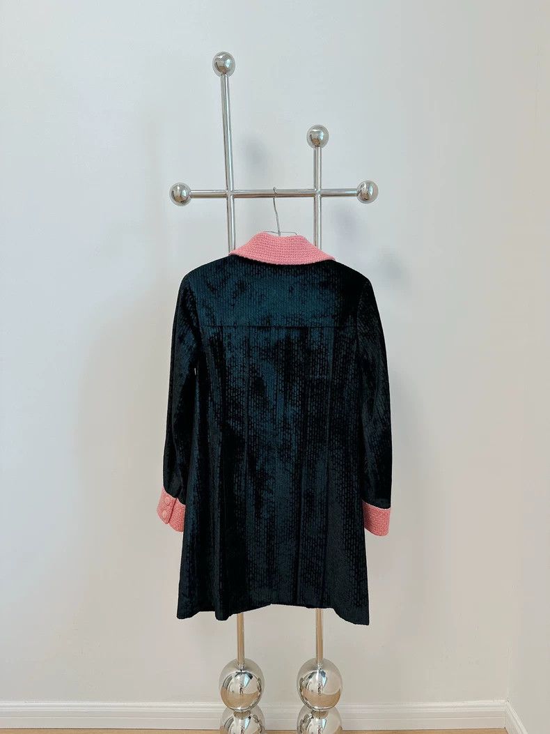 Chanel Chanel 22B black velvet long coat Size XS / US 0-2 / IT 36-38 - 2 Thumbnail
