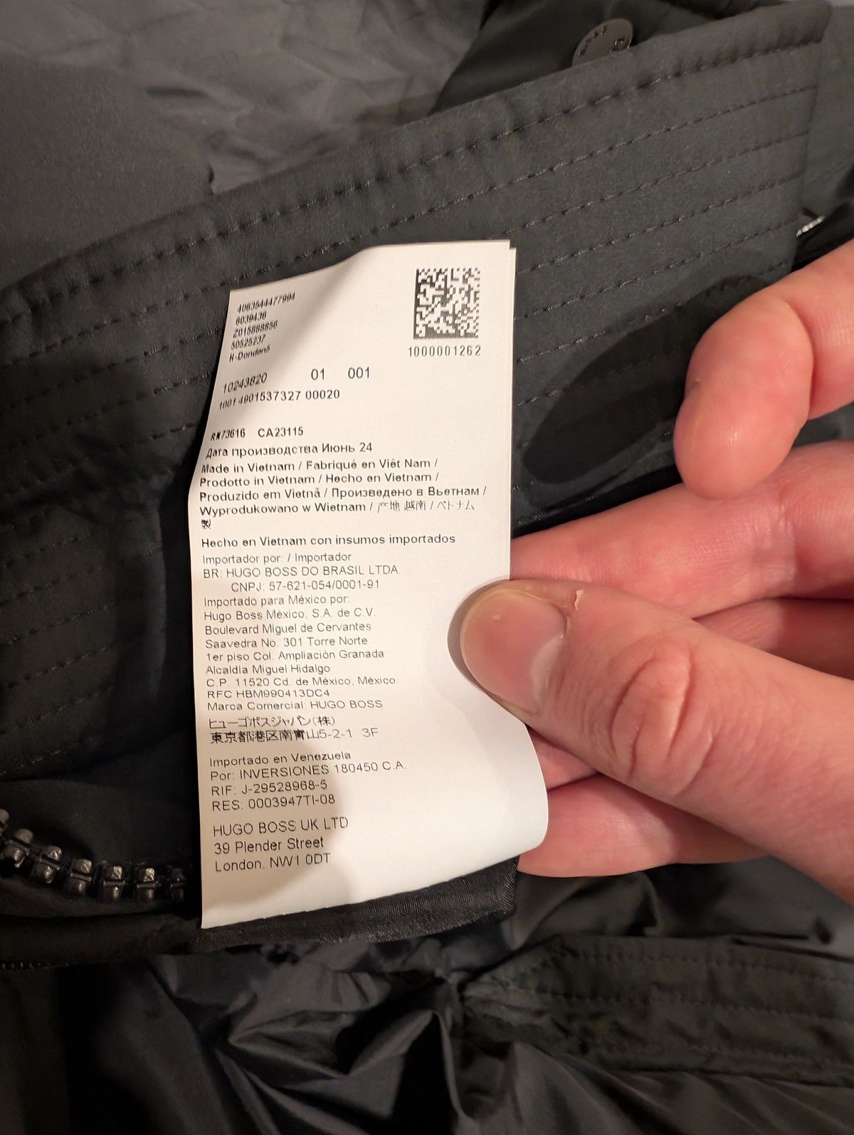 Hugo Boss BOSS Down Jacket – Size 52 – Brand New, Never Worn Size US L / EU 52-54 / 3 - 7 Thumbnail
