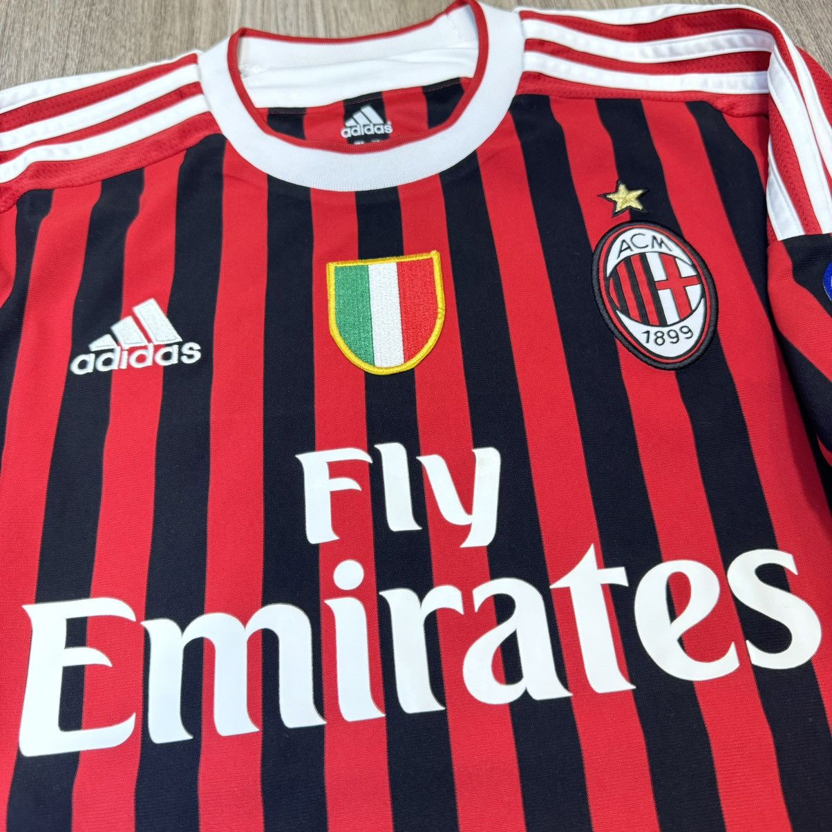 Adidas AC Milan 11/12 home shirt #11 Ibrahimovic Size US S / EU 44-46 / 1 - 4 Thumbnail