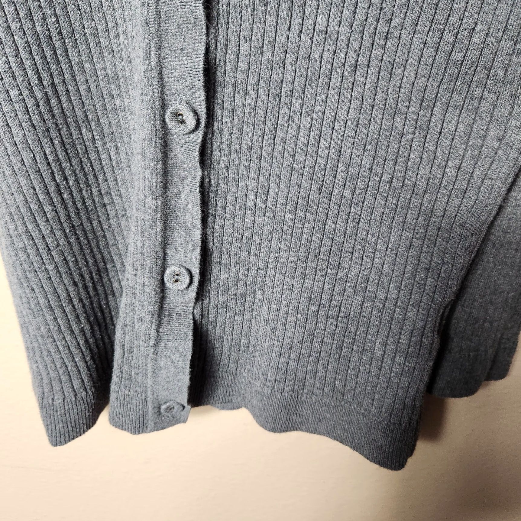 Lands' End Lands' End Cardigan Womens Y2K Charcoal Gray Heather Ribbed Button Front V-Neck Knit Cotton Blend L Size L / US 10 / IT 46 - 3 Thumbnail