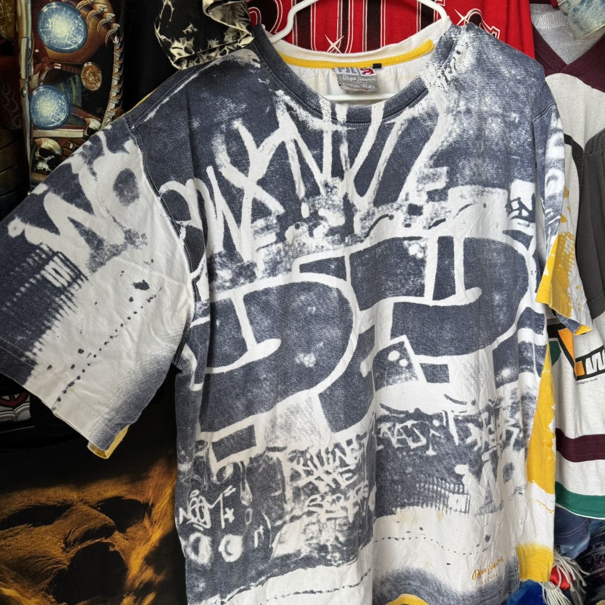 JNCO × Pepe Jeans × Vintage CRAZY Pepe Jeans Y2K AOP Grafitti Tee Shirt 2XL Jnco Ecko Size US XXL / EU 58 / 5 - 3 Thumbnail