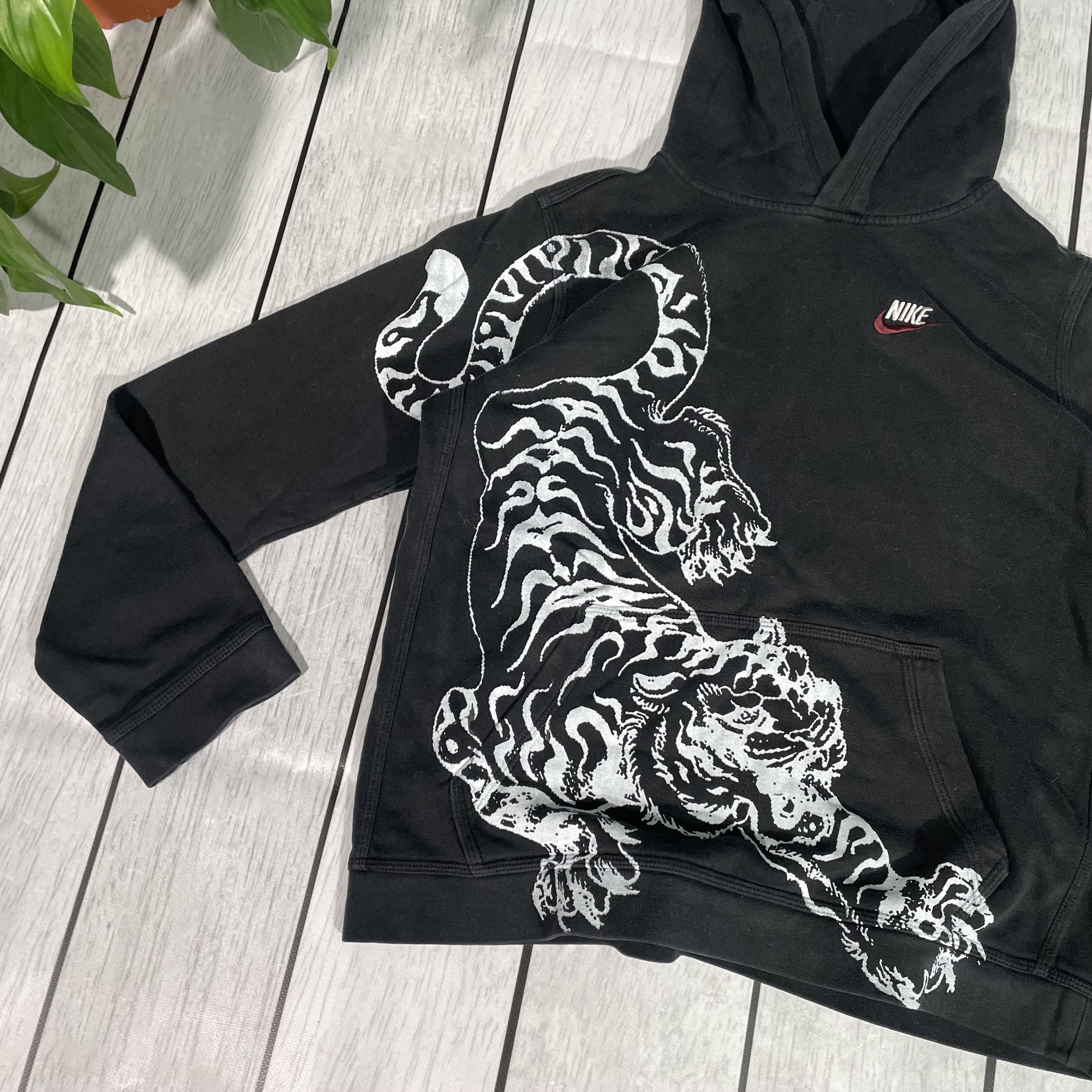 Nike Custom Nike JUNIOR Hoodie Tiger art grunge opium y2k Size US XL / EU 56 / 4 - 1 Thumbnail
