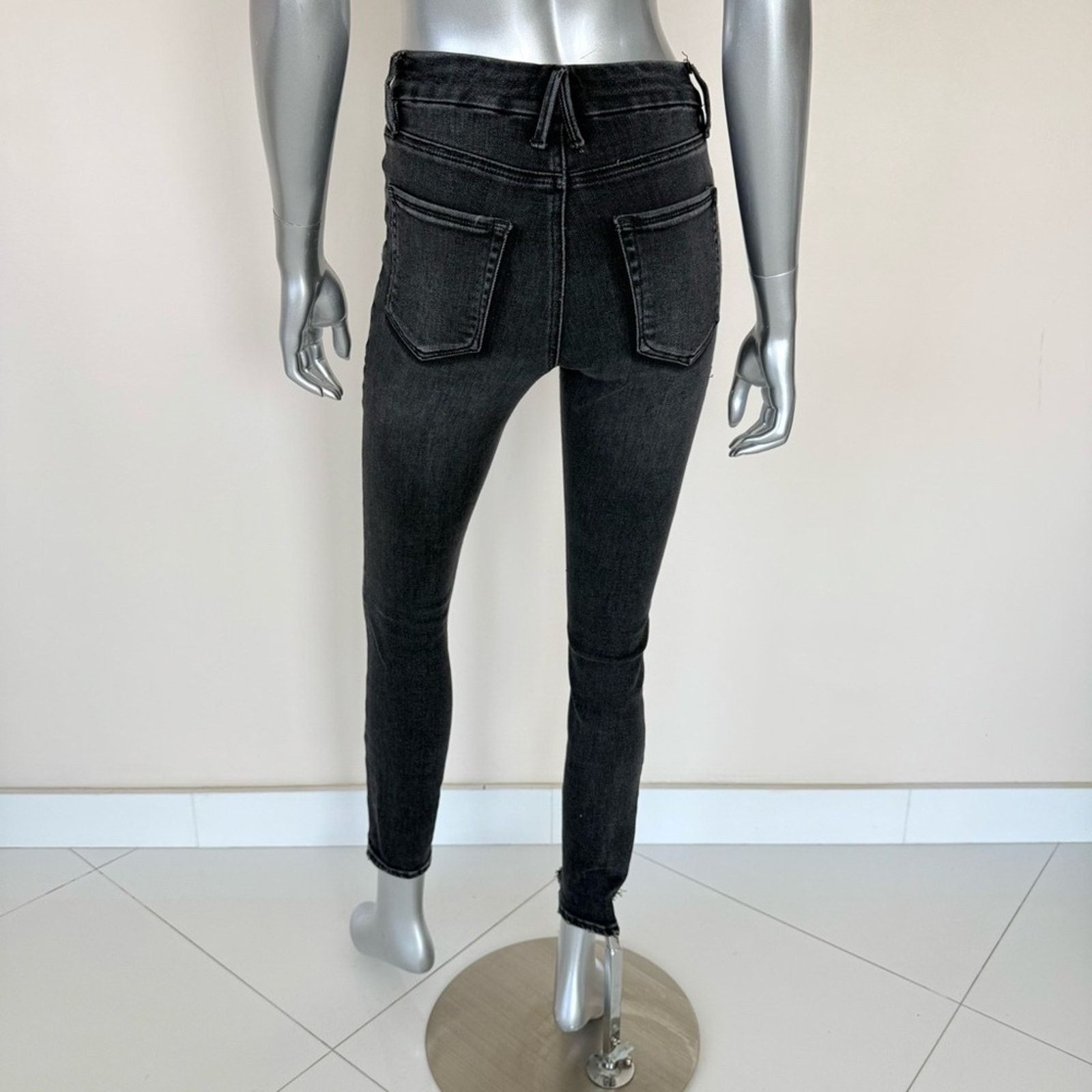 Good American Good American women skinny jeans size 25 US Size 25" / US 0 / IT 36 - 2 Thumbnail
