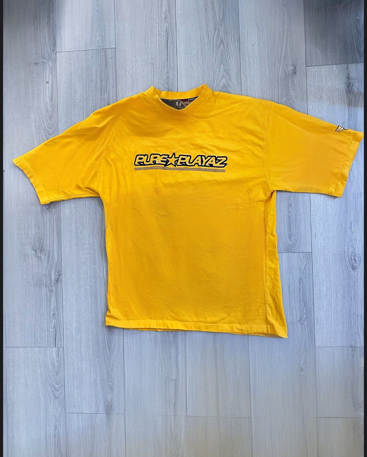 Vintage Vintage Y2K Pure Playaz Baggy Hip Hop Yellow Tee Size US XL / EU 56 / 4 - 2 Thumbnail
