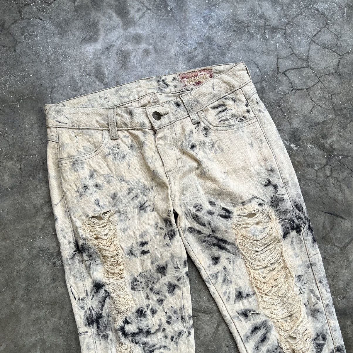 If Six Was Nine 2000s Siwy If six was nine style Distressed Skinny Jeans Size US 26 / EU 42 - 6 Thumbnail